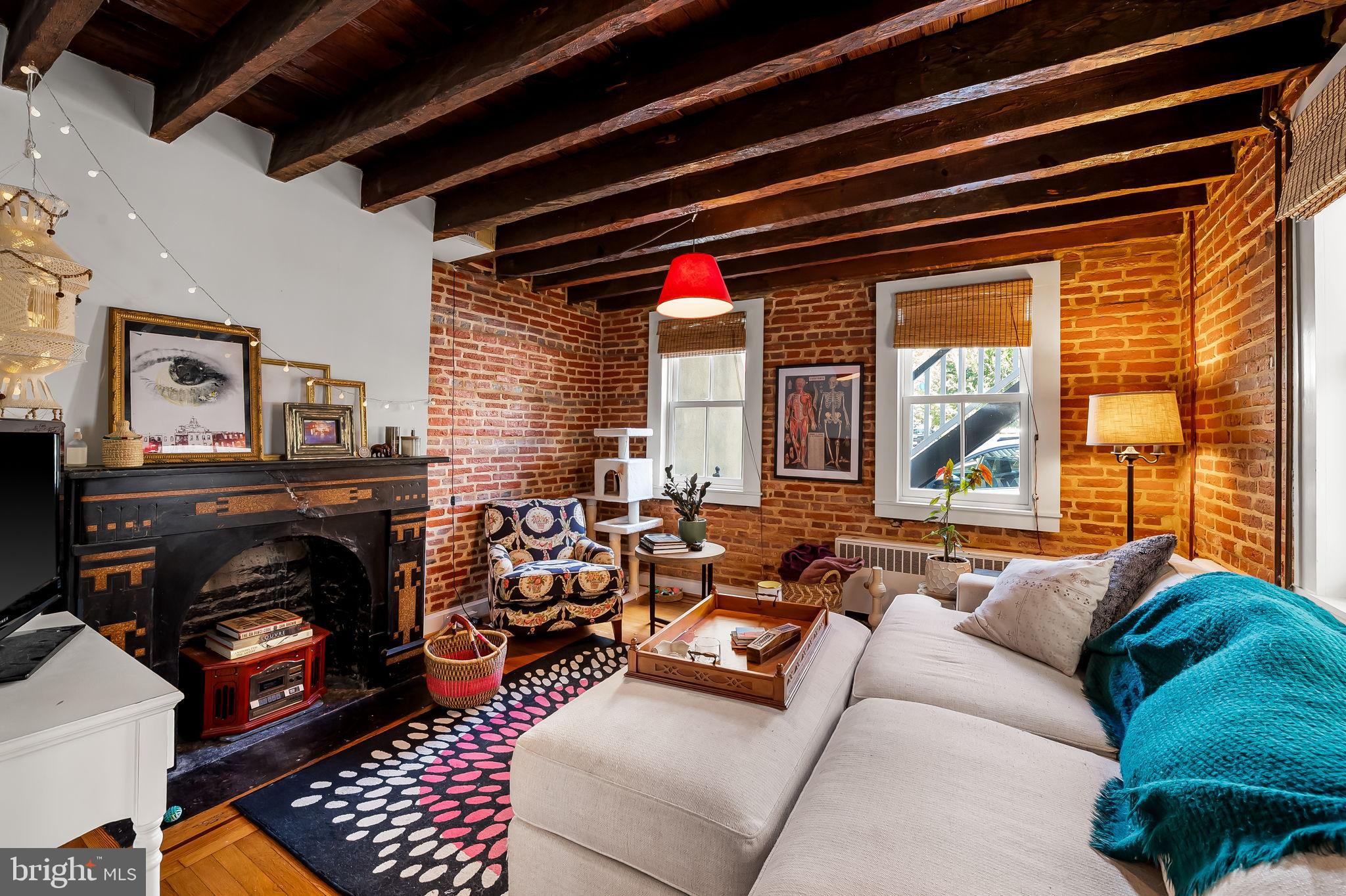 FEDERAL HILL HISTORIC DISTRICT - Residential Income