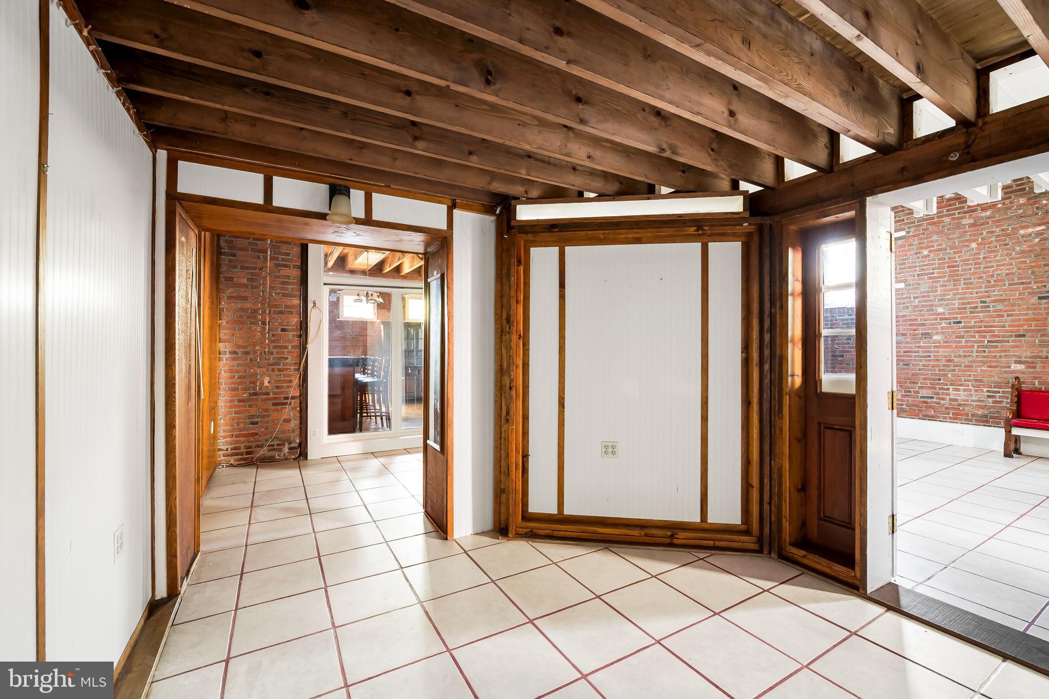 FEDERAL HILL HISTORIC DISTRICT - Residential Income