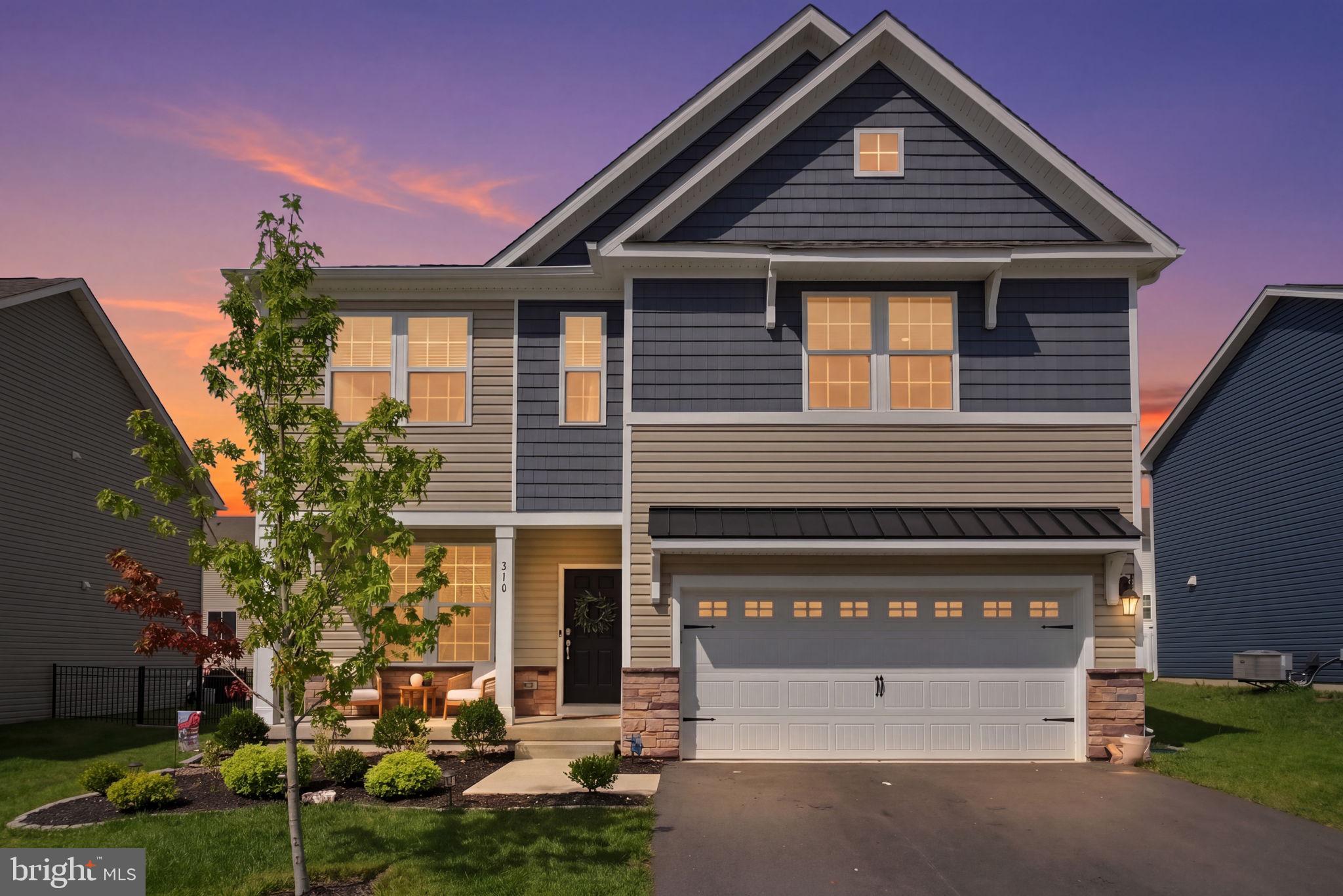 318 KNOLLWOOD DRIVE