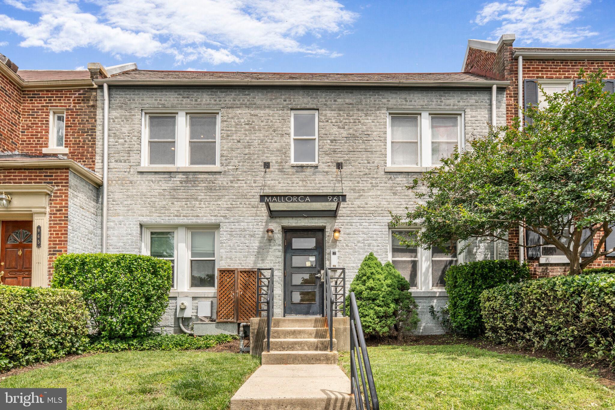 961 RANDOLPH STREET NW 3