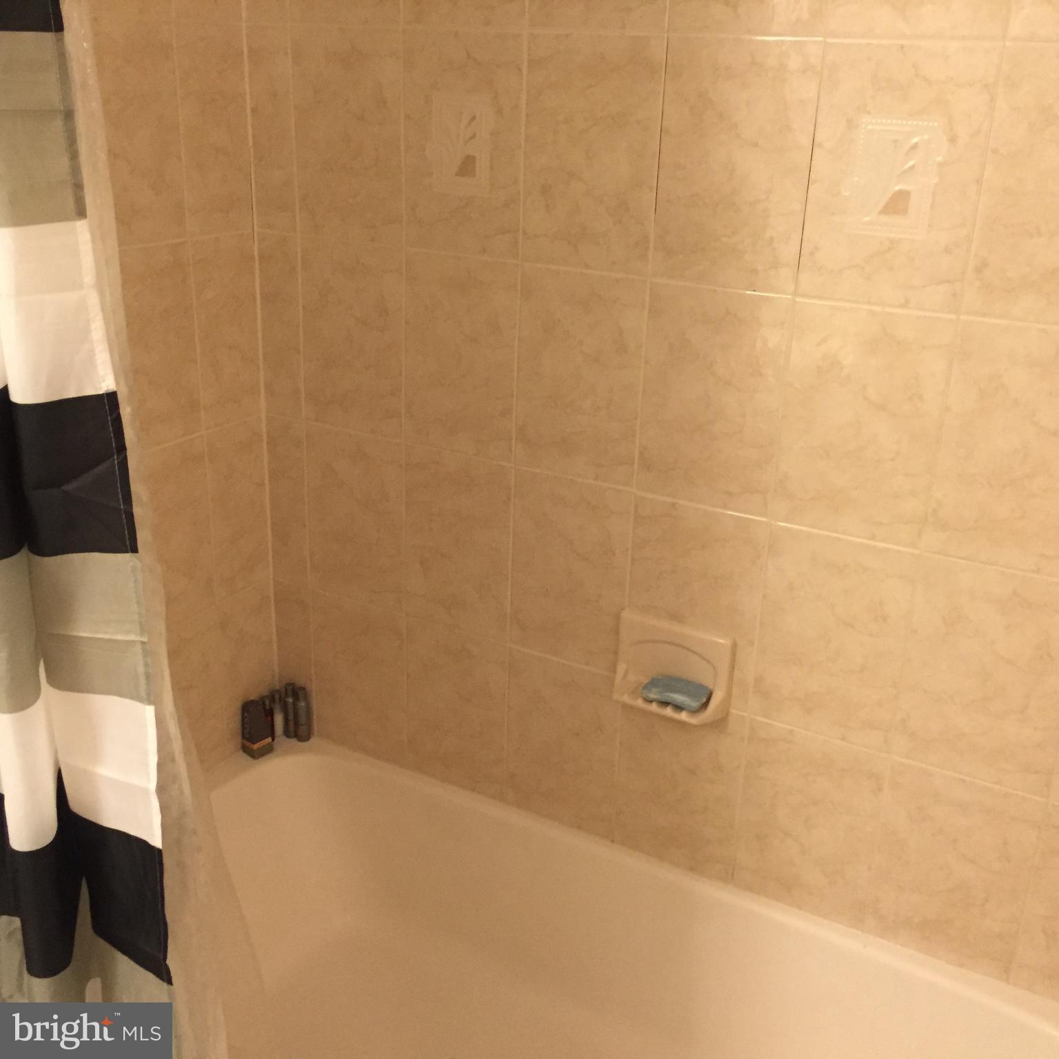 THOMAS CHOICE GARDENS - Residential