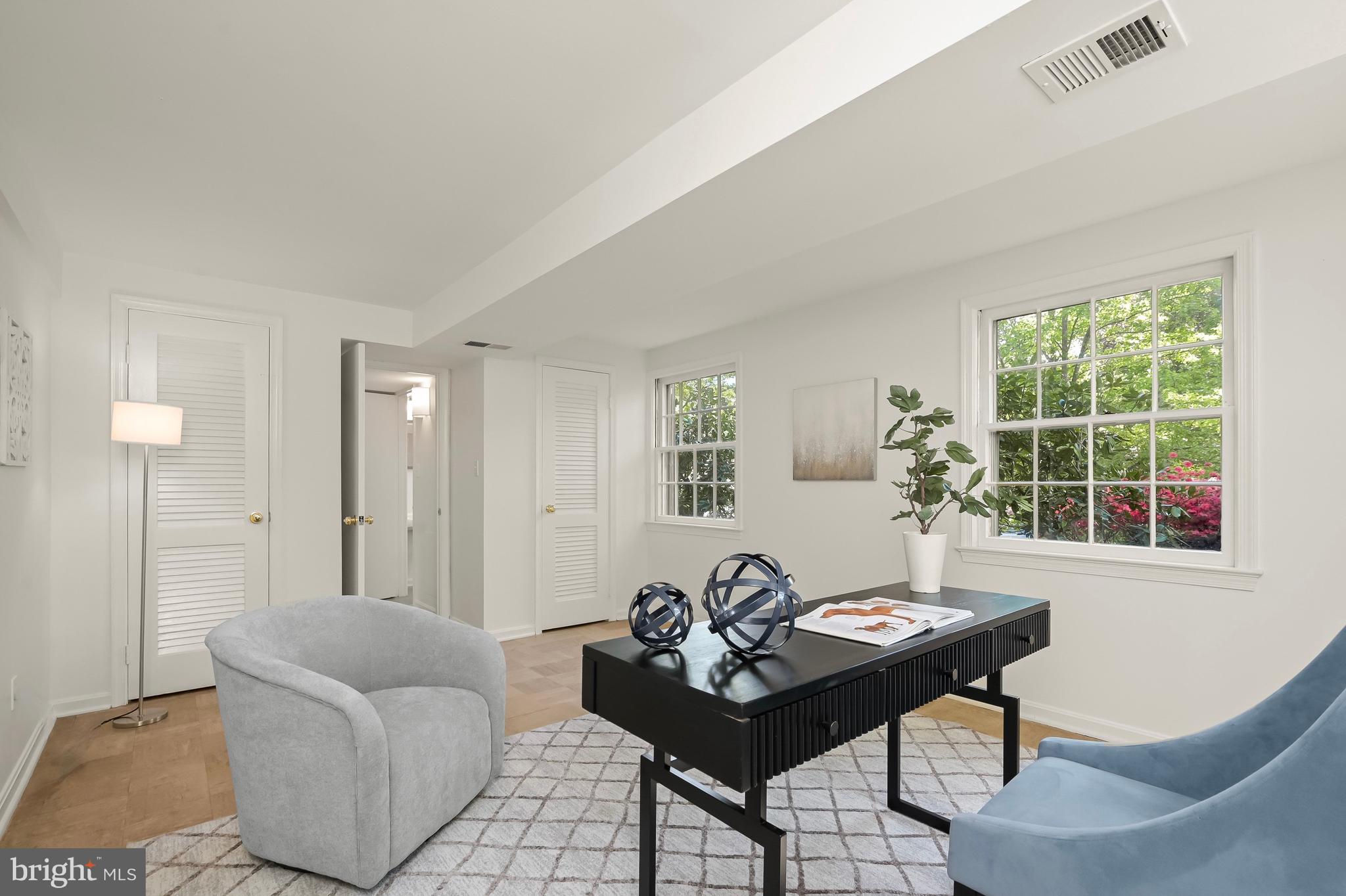 OLD FARM - Residential