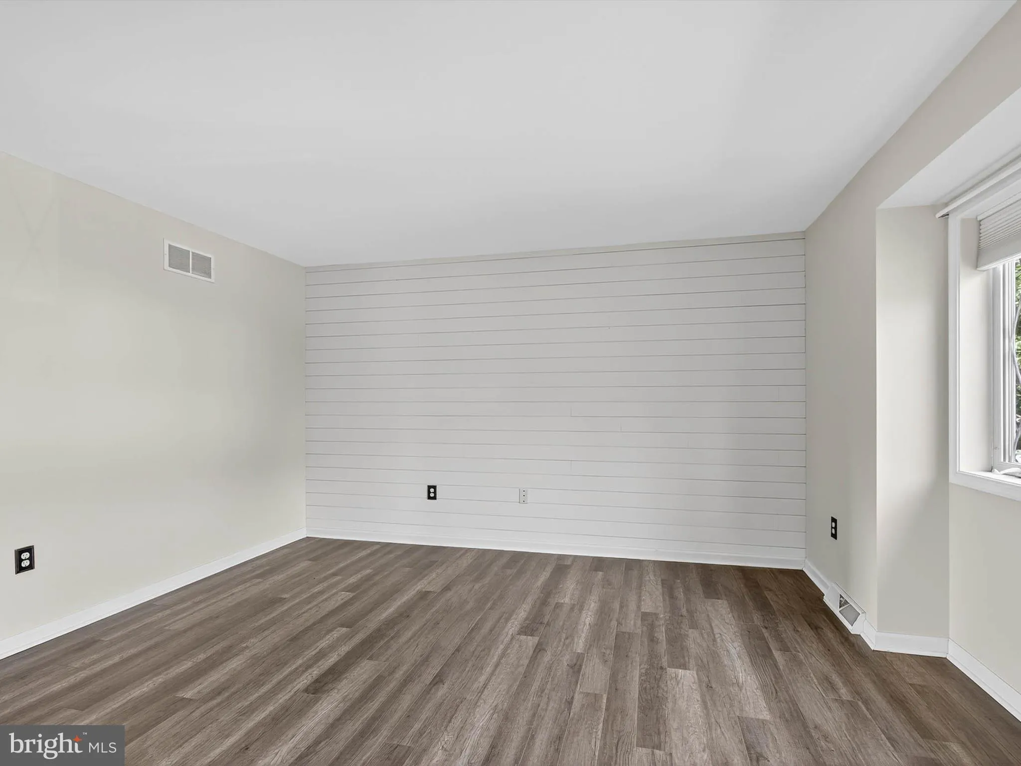 Ephrata, Pennsylvania 17522, United States, 3 Bedrooms Bedrooms, ,3 BathroomsBathrooms,Residential,Pending,216979