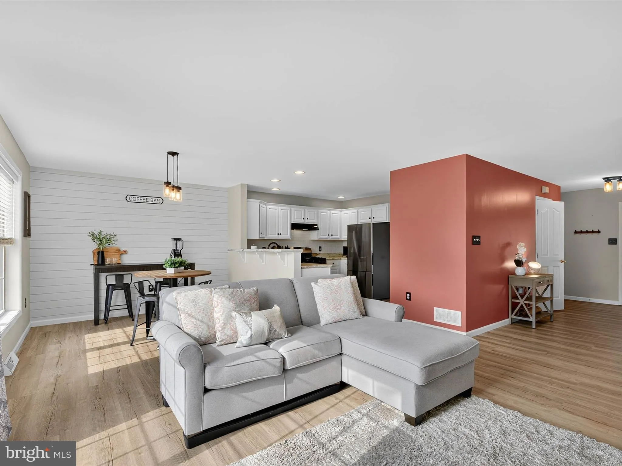 Ephrata, Pennsylvania 17522, United States, 3 Bedrooms Bedrooms, ,3 BathroomsBathrooms,Residential,Pending,216979