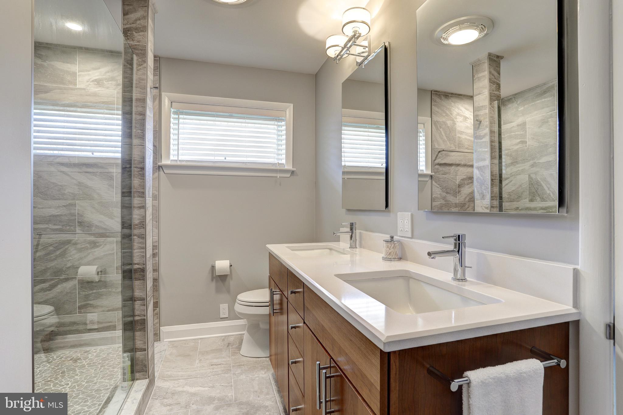 CARROLL MANOR - Residential