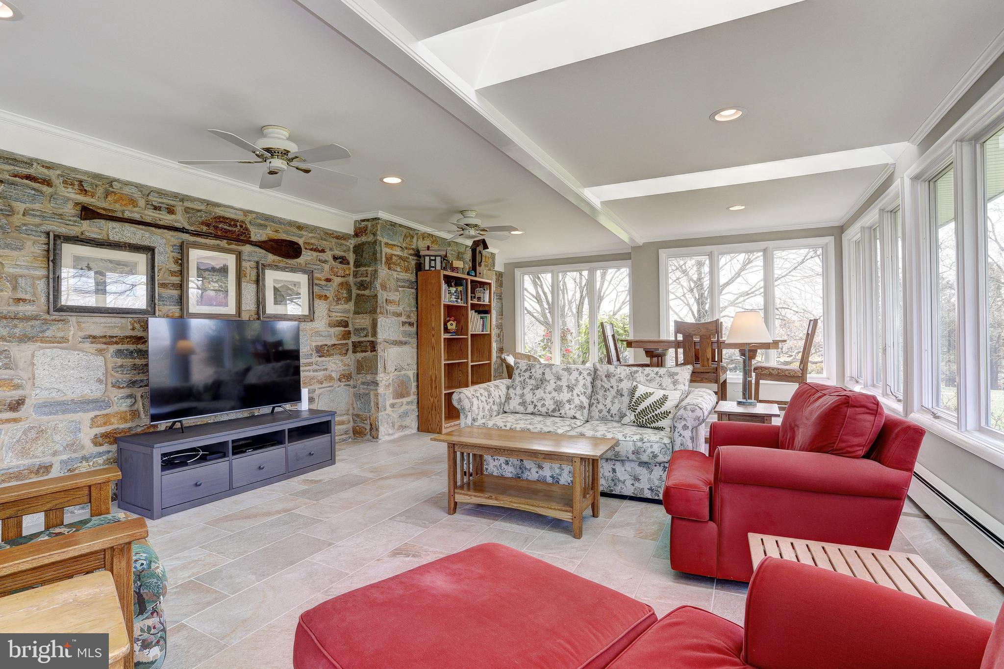 CARROLL MANOR - Residential