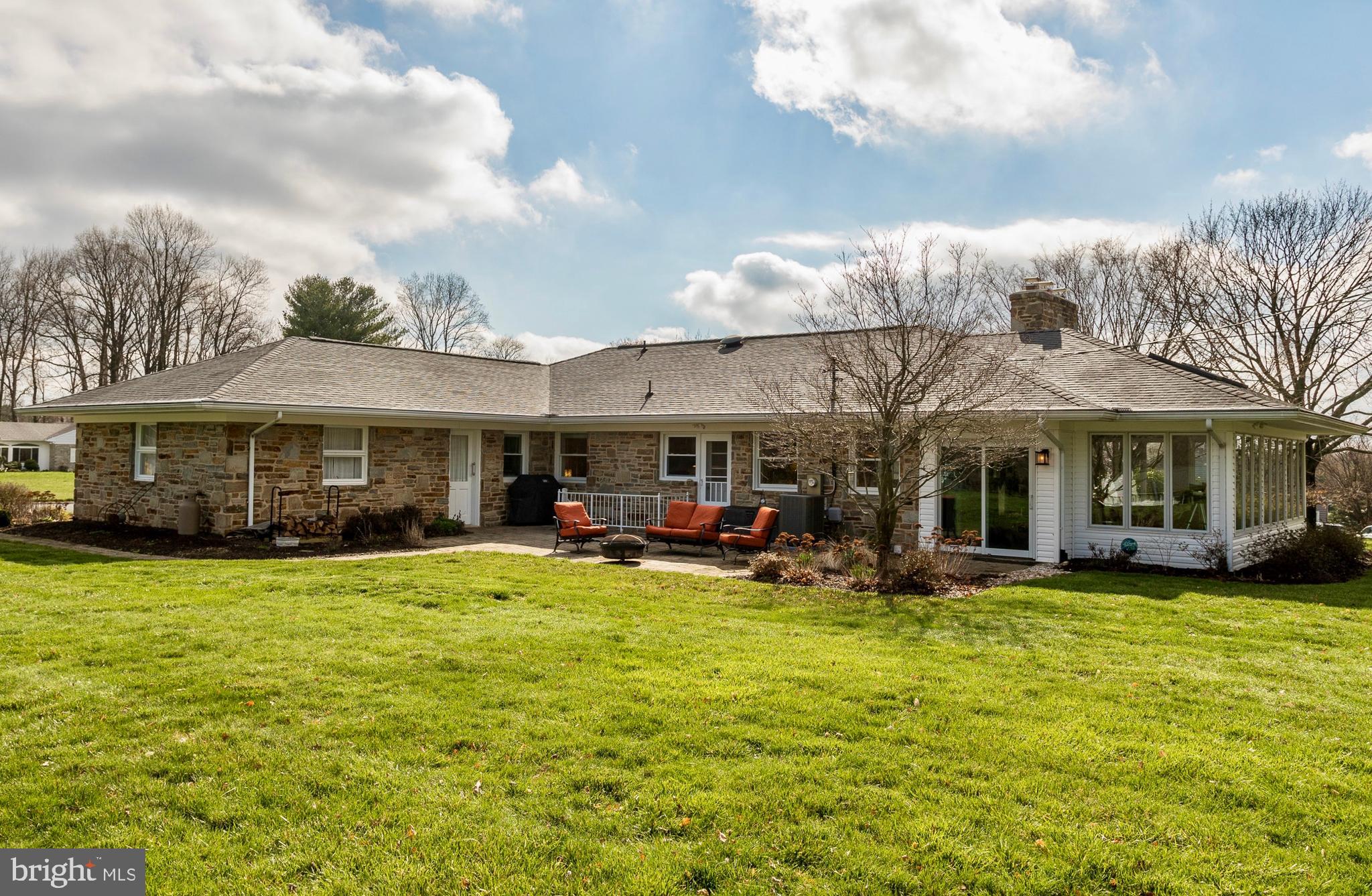 CARROLL MANOR - Residential