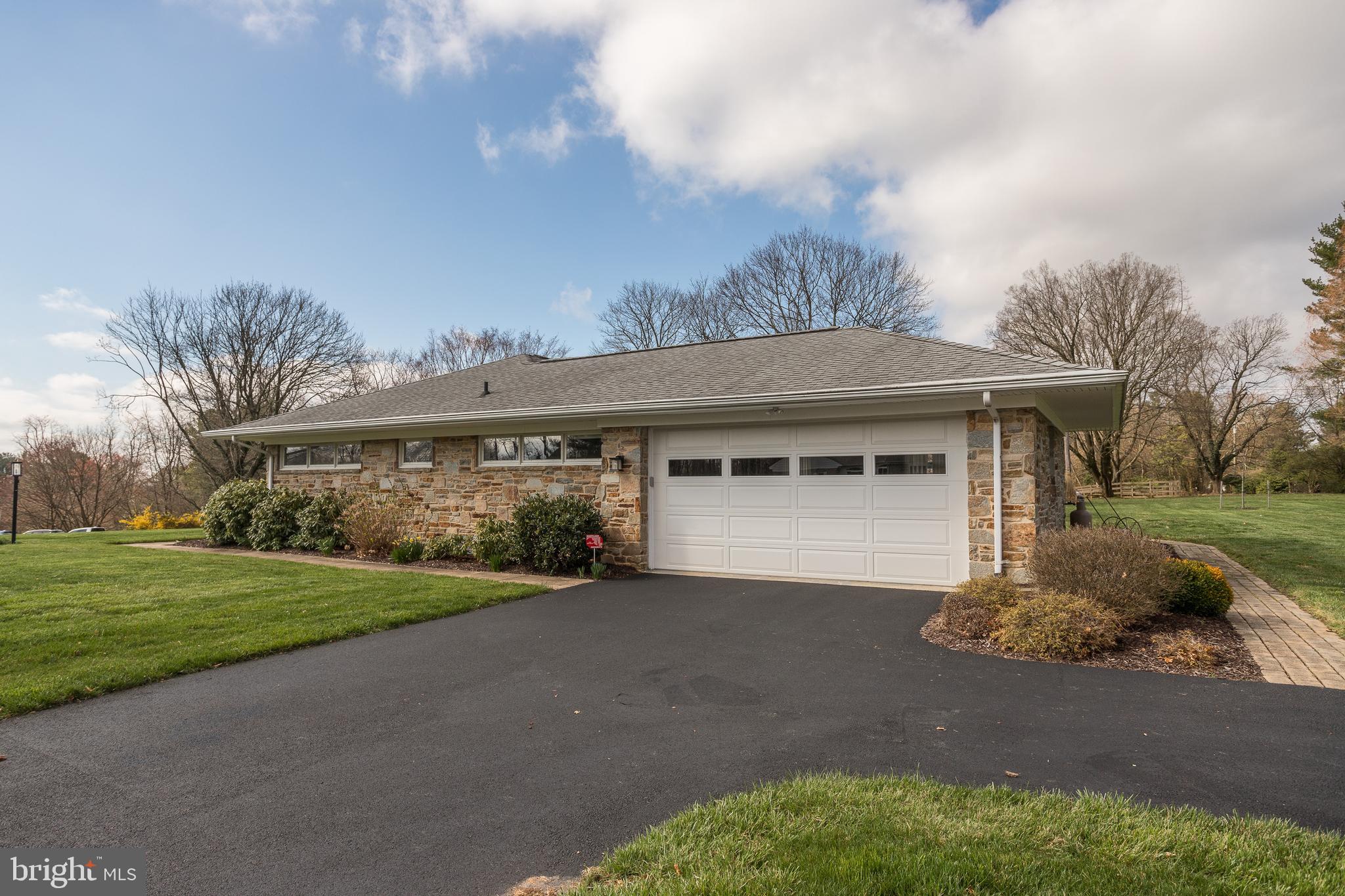 CARROLL MANOR - Residential