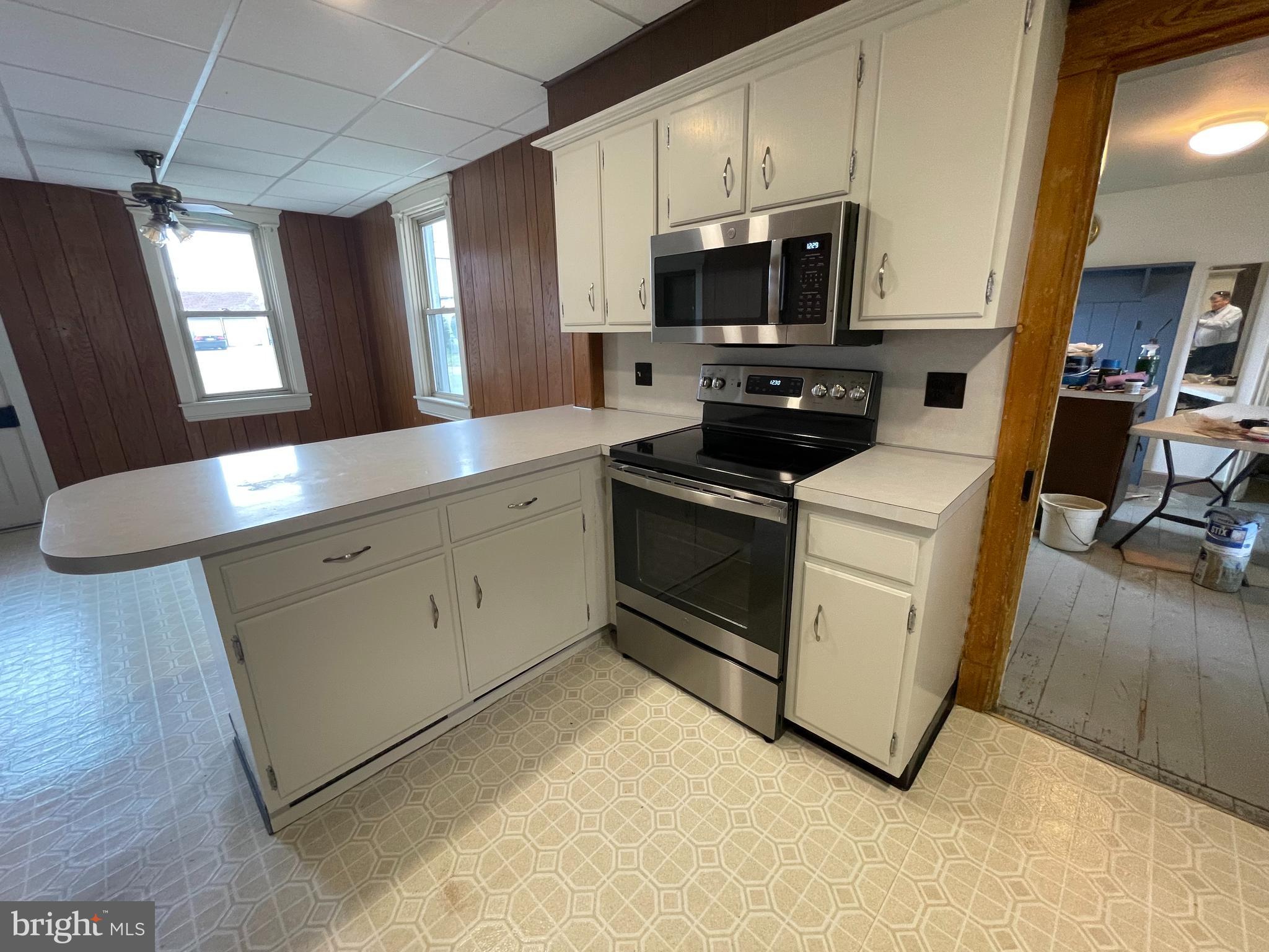 1556 LIME VALLEY ROAD