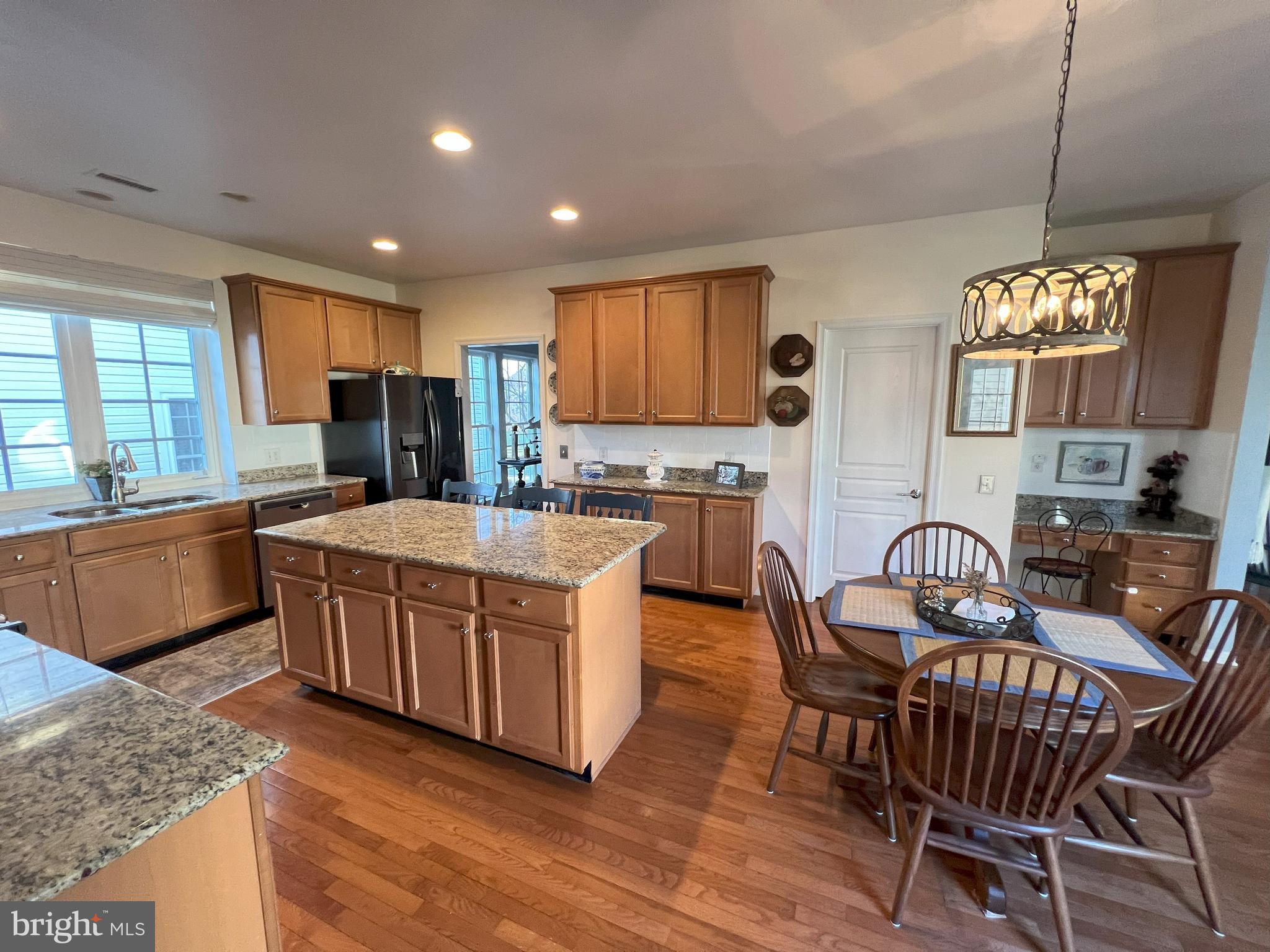 WINDSOR RIDGE - Residential