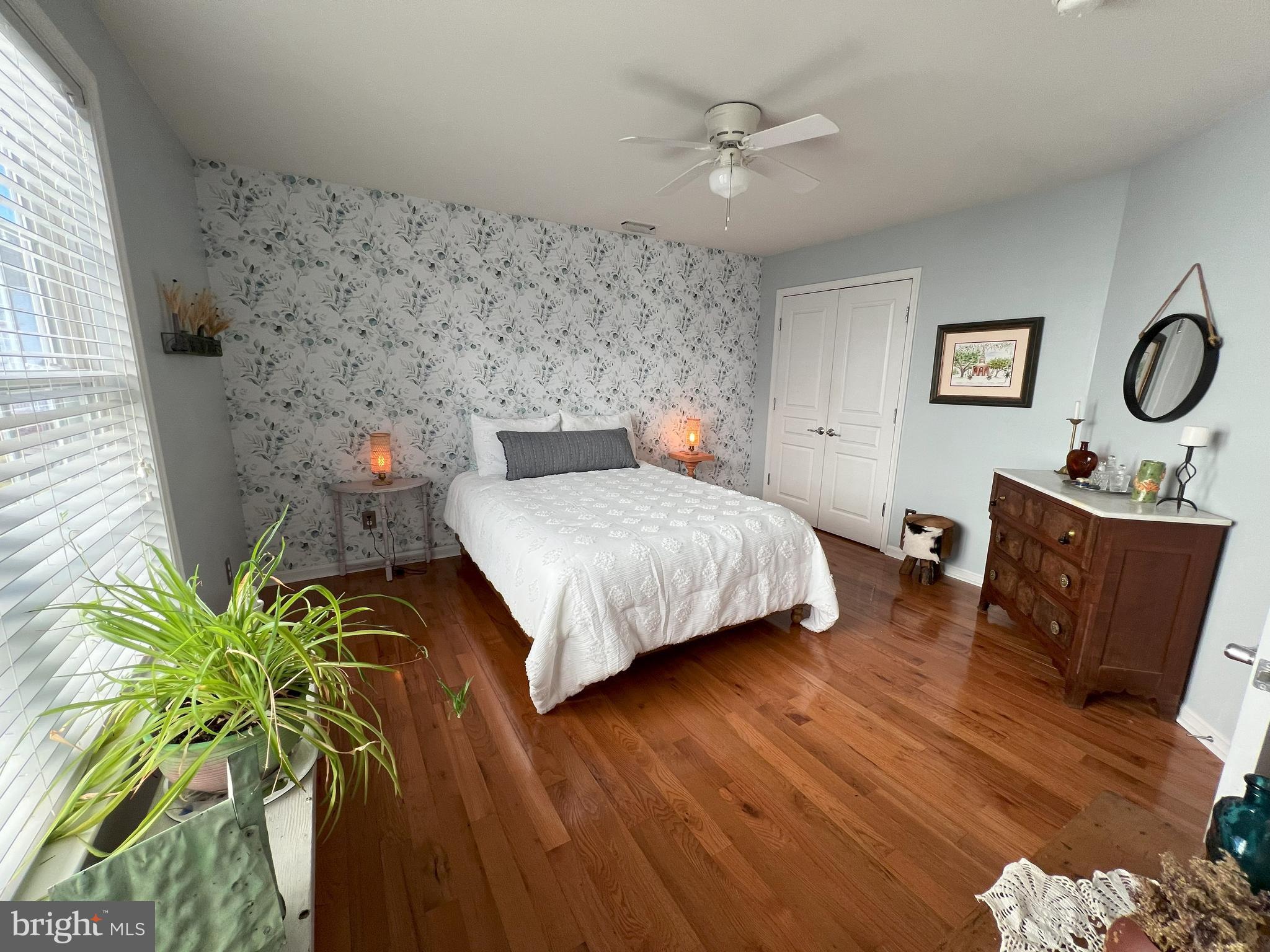 WINDSOR RIDGE - Residential