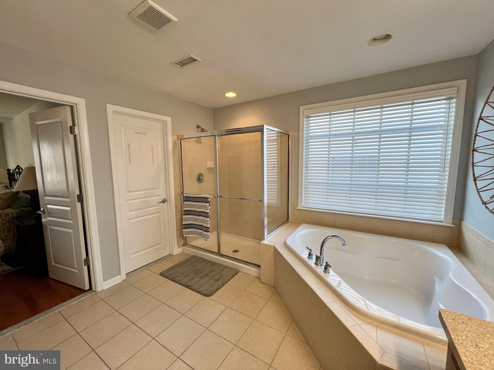 WINDSOR RIDGE - Residential