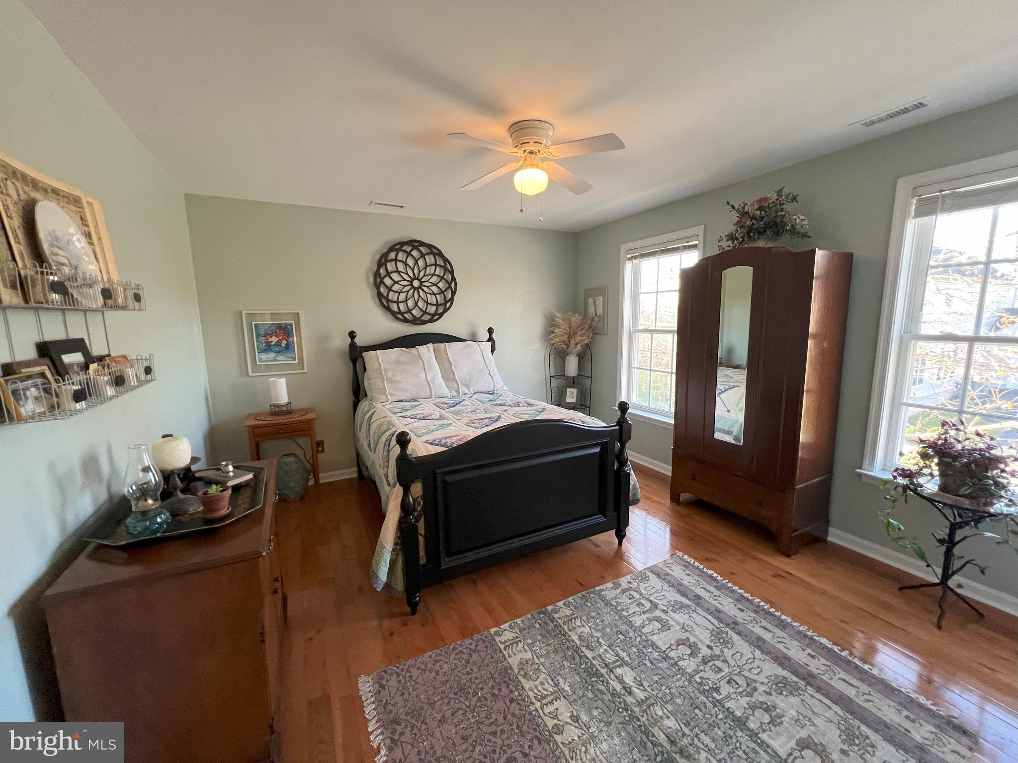 WINDSOR RIDGE - Residential