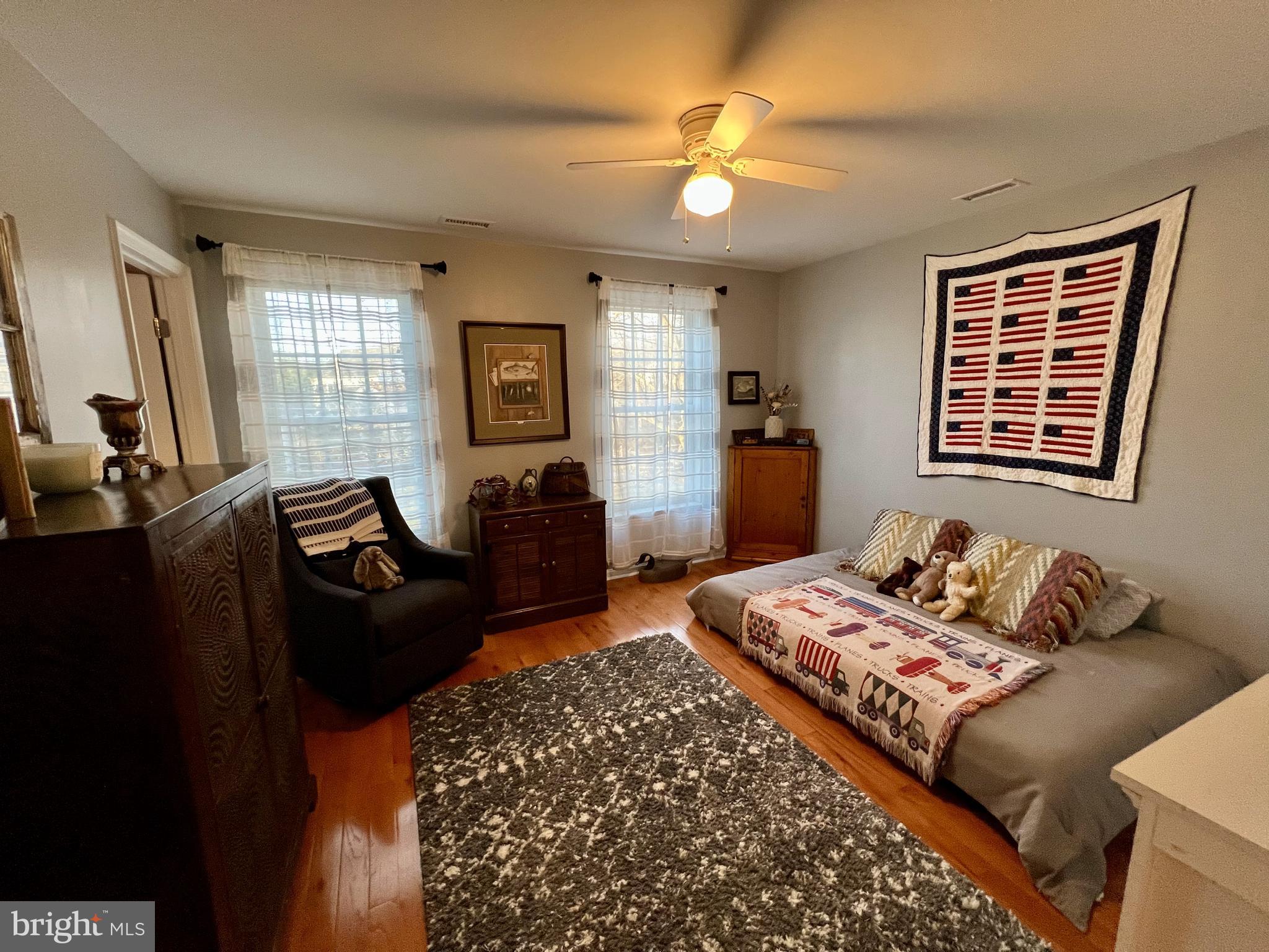 WINDSOR RIDGE - Residential