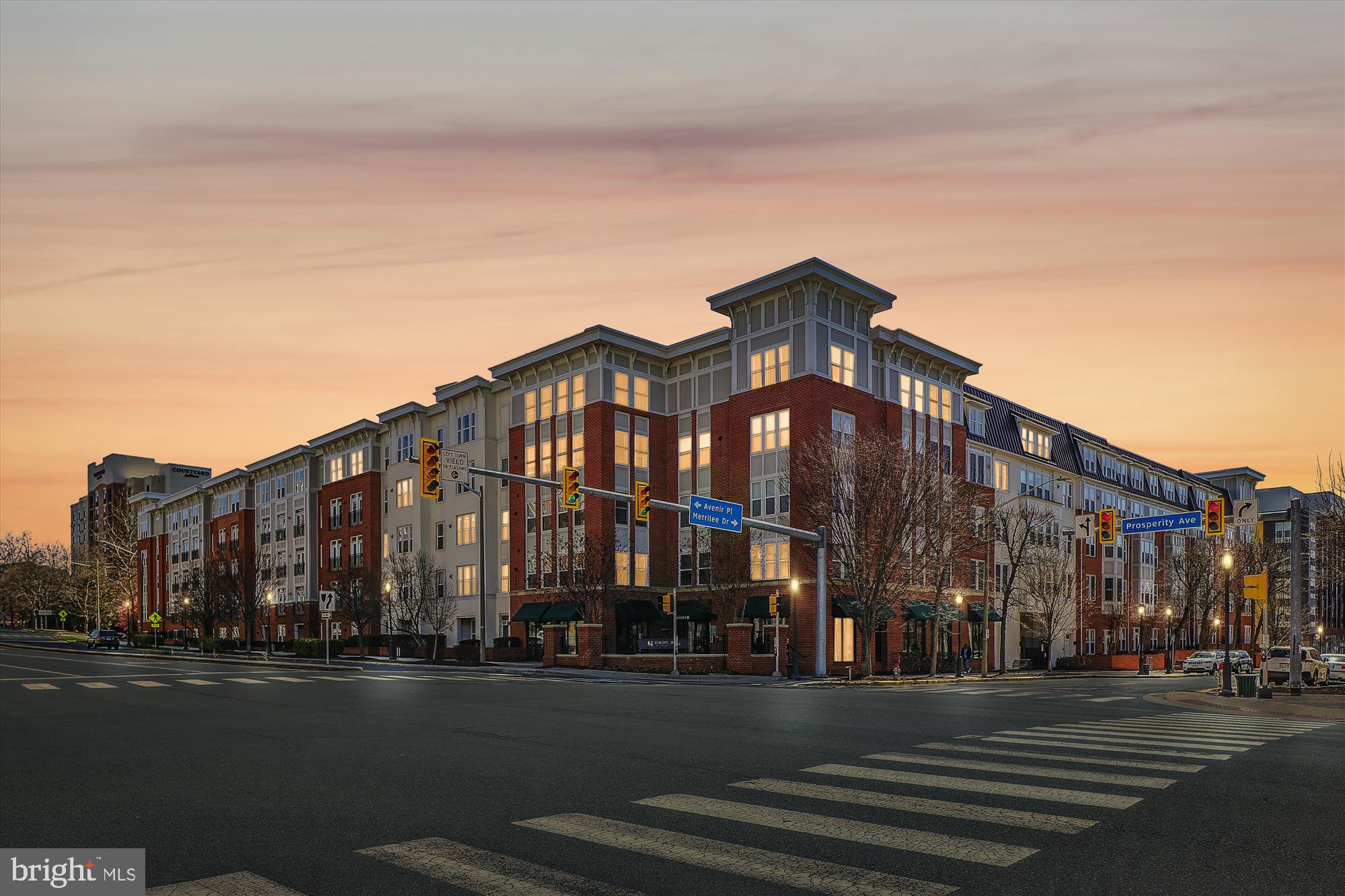 HALSTEAD AT THE METRO - Residential