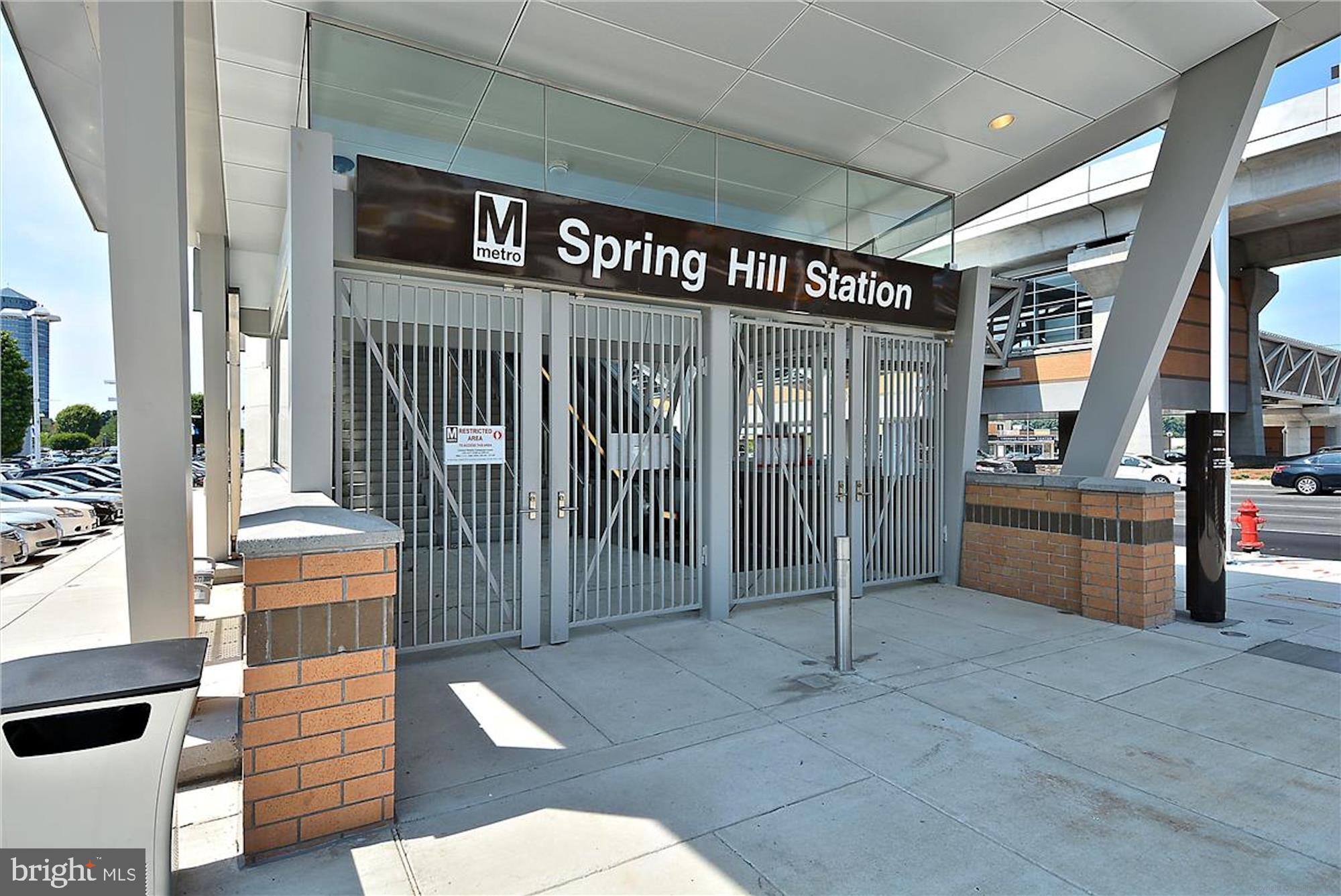 HALSTEAD AT THE METRO - Residential