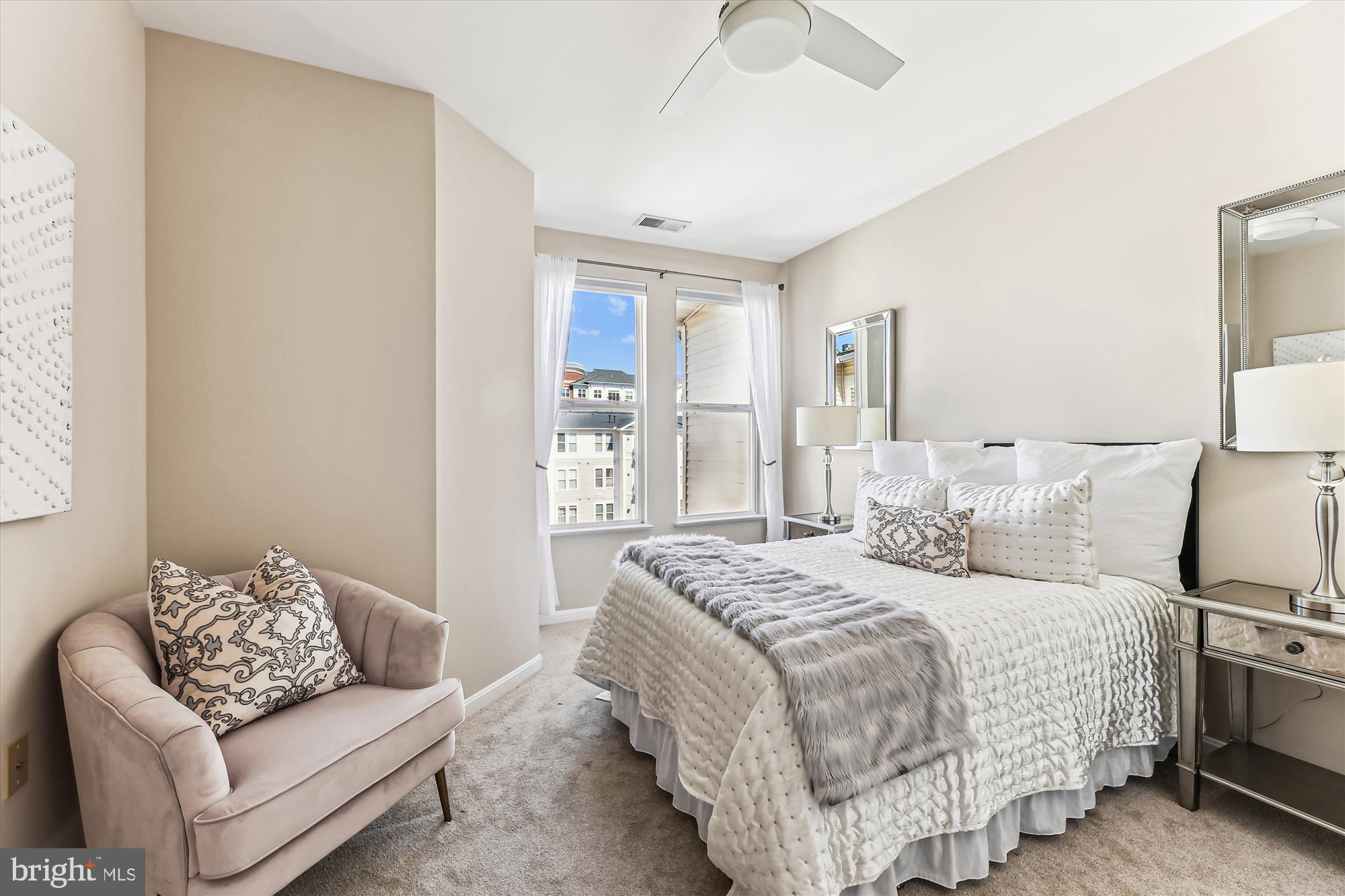 HALSTEAD AT THE METRO - Residential