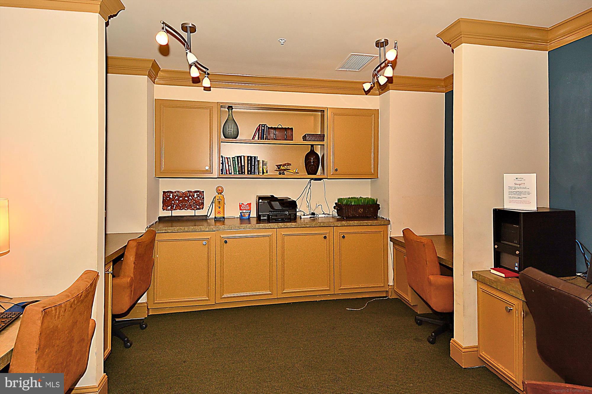 HALSTEAD AT THE METRO - Residential