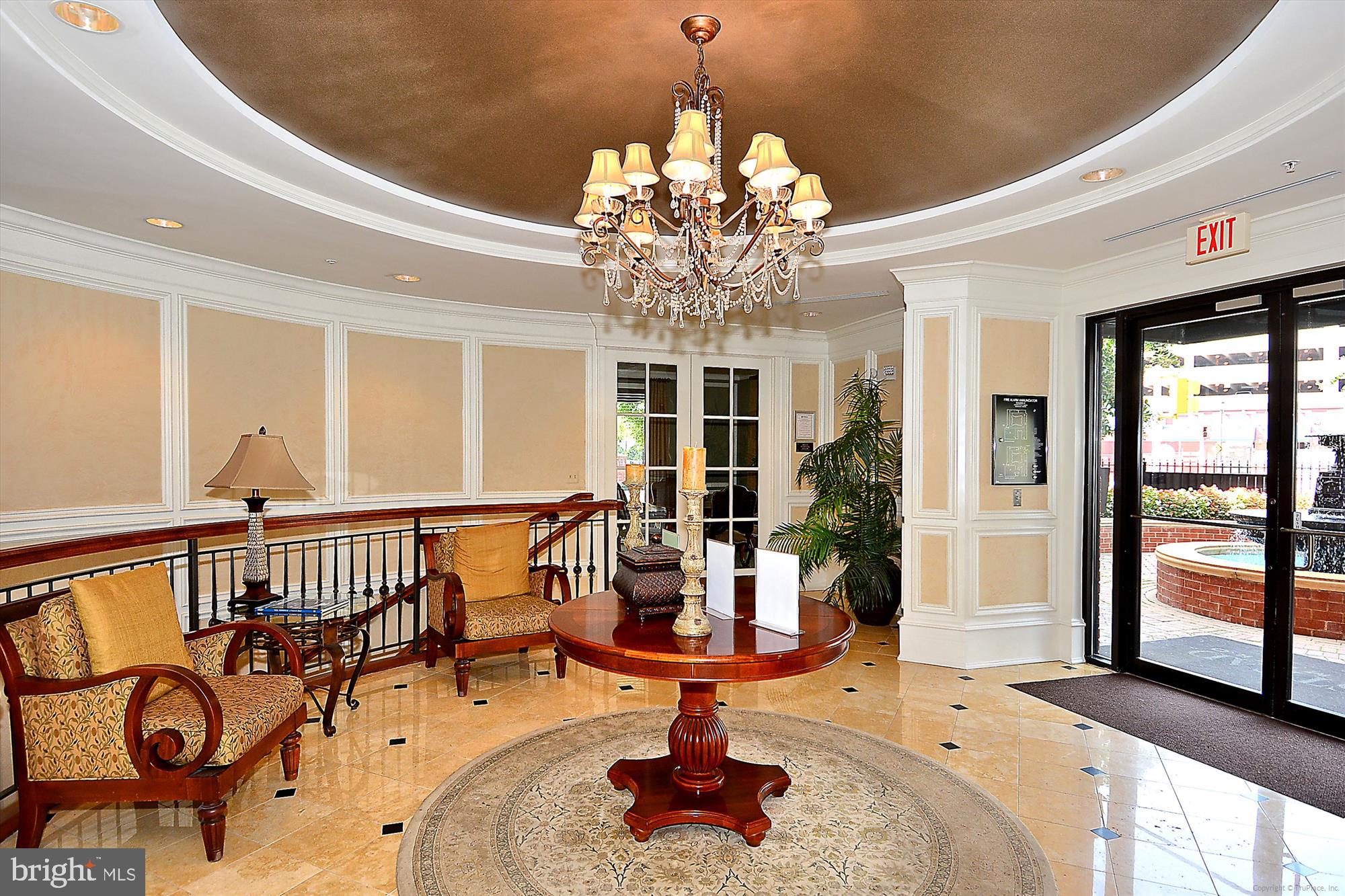 HALSTEAD AT THE METRO - Residential