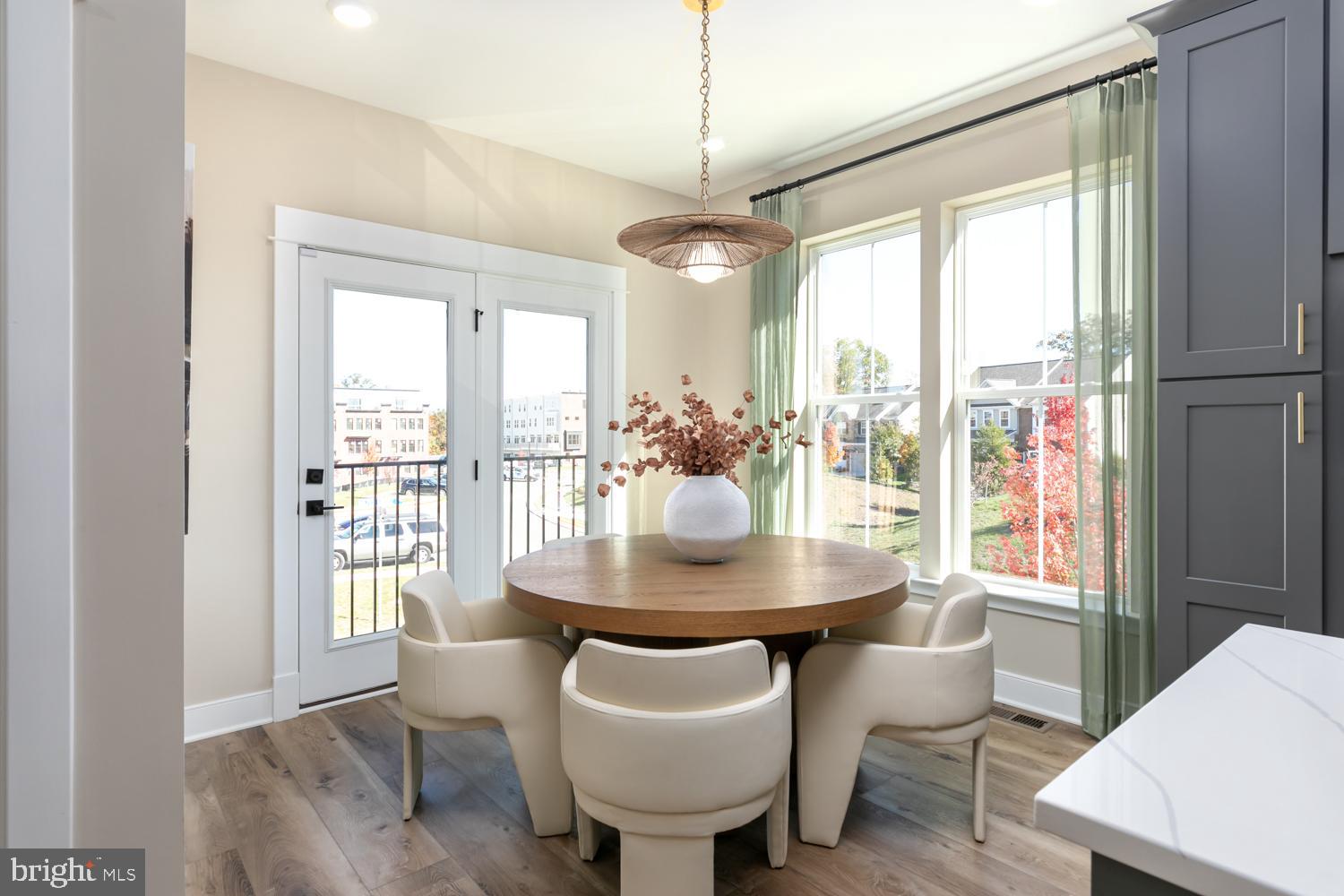 22885 TAWNY PINE SQR