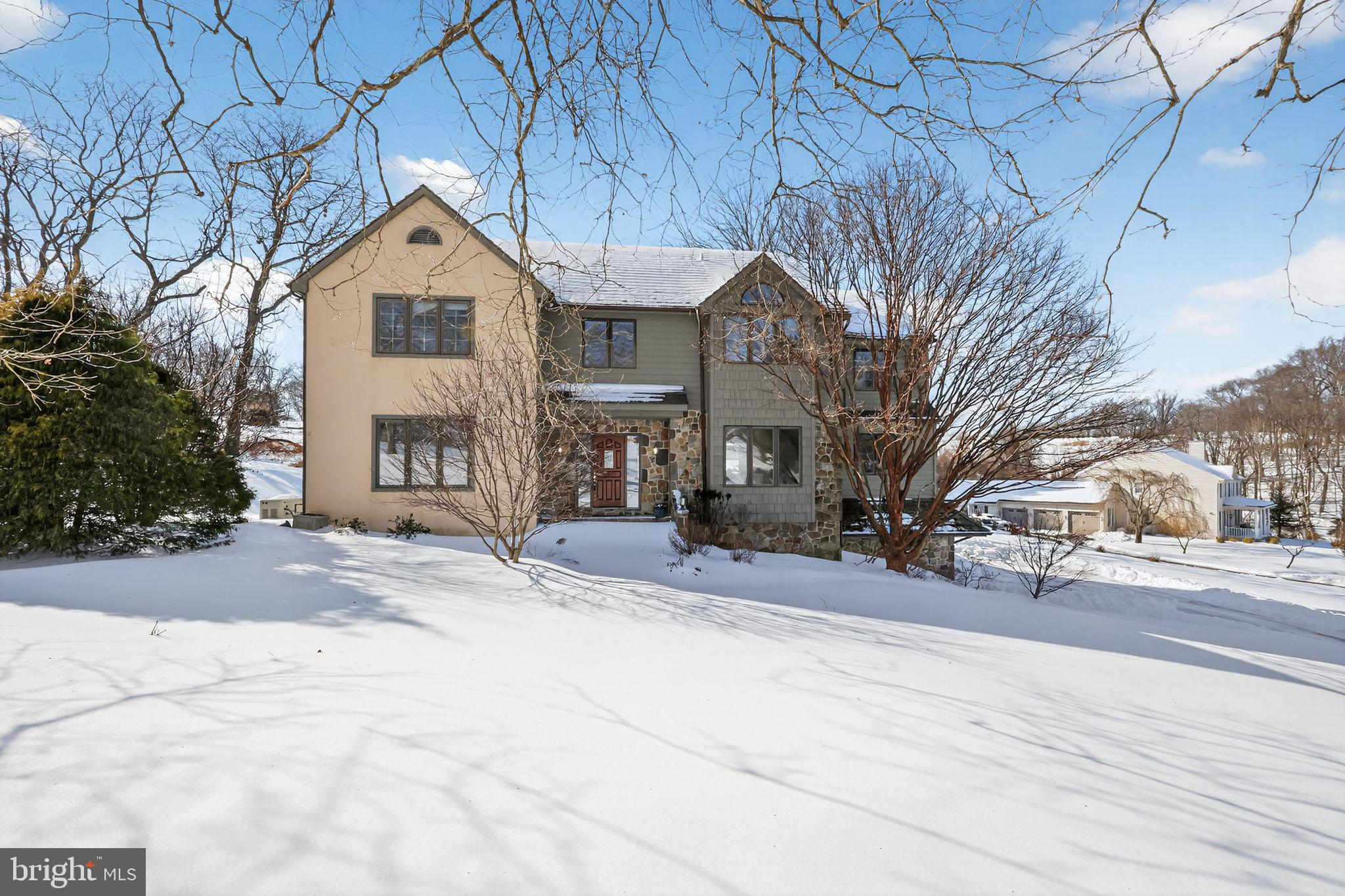 BLUE ROCK MEADOWS - Residential