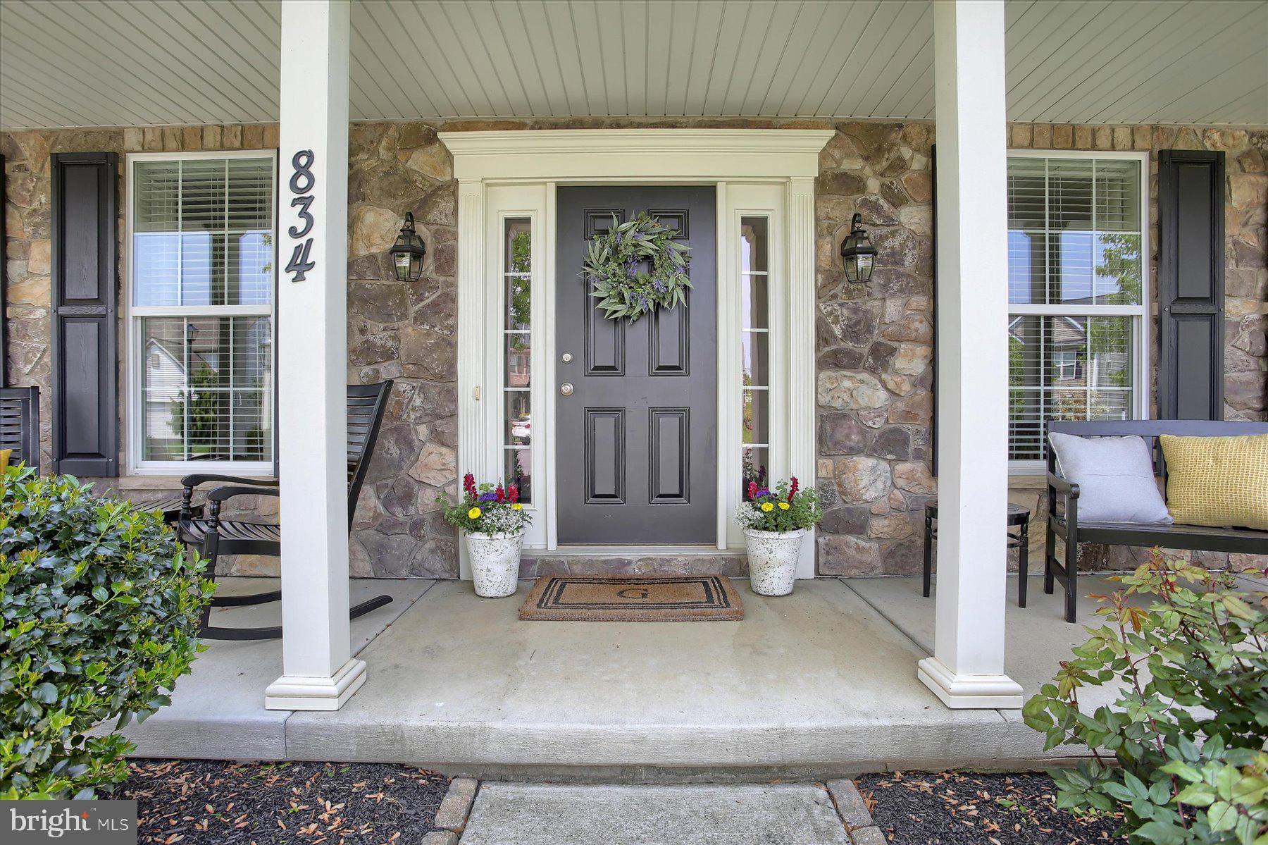 WINDING HILLS - Residential