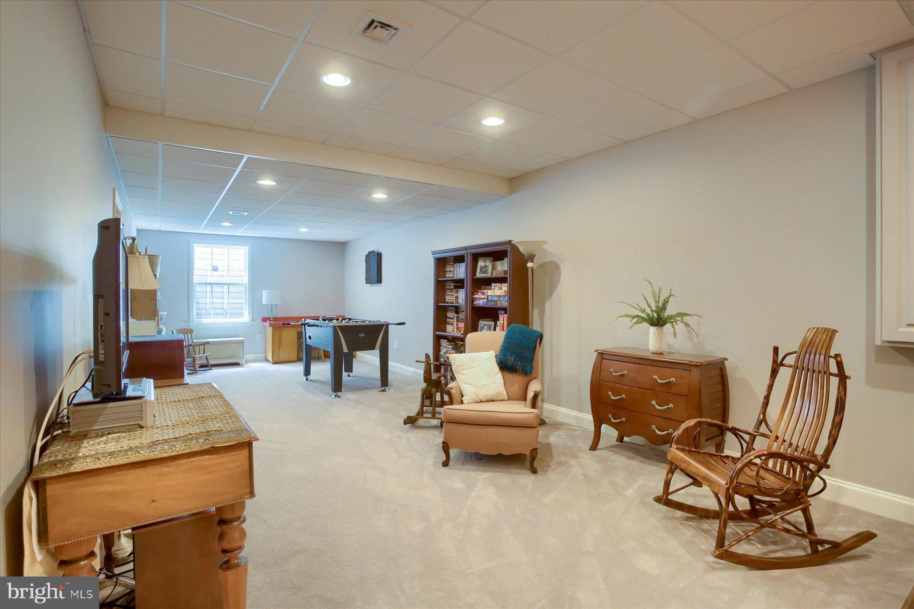 WINDING HILLS - Residential