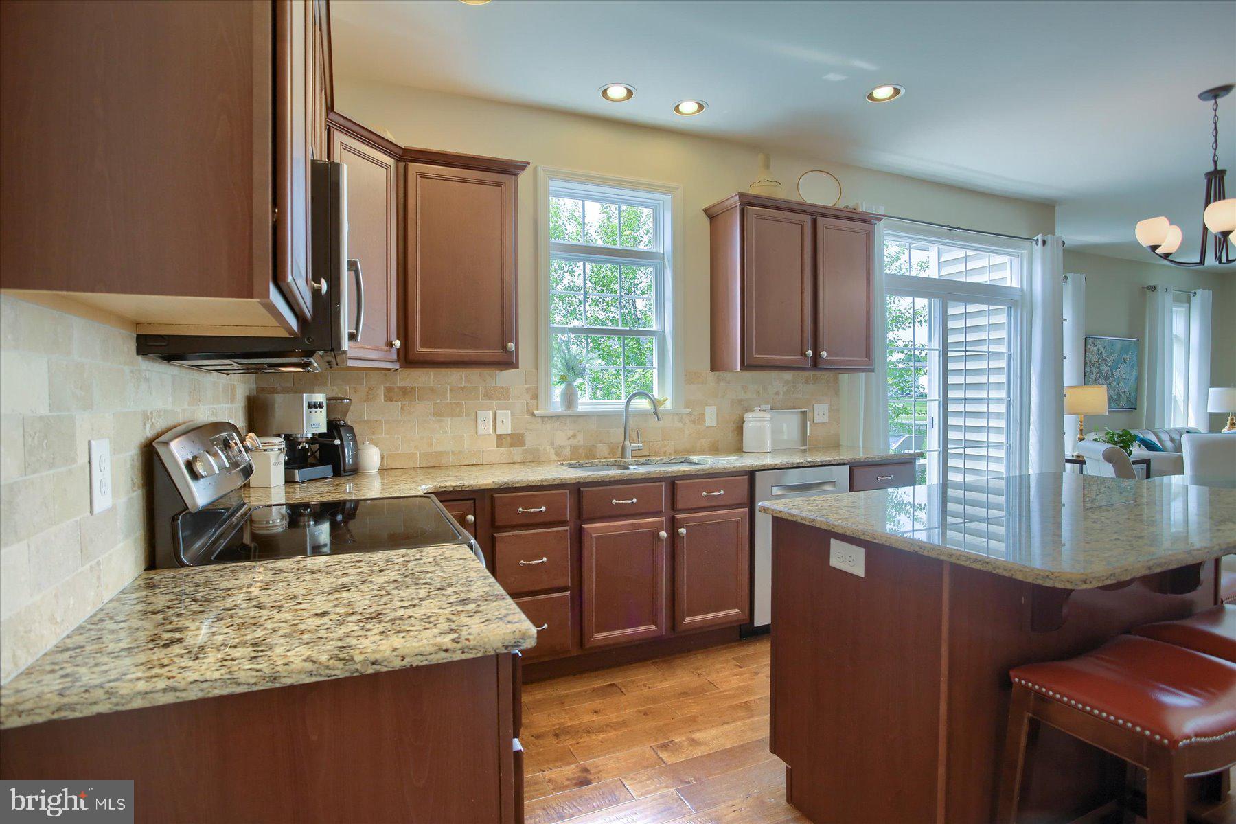 WINDING HILLS - Residential