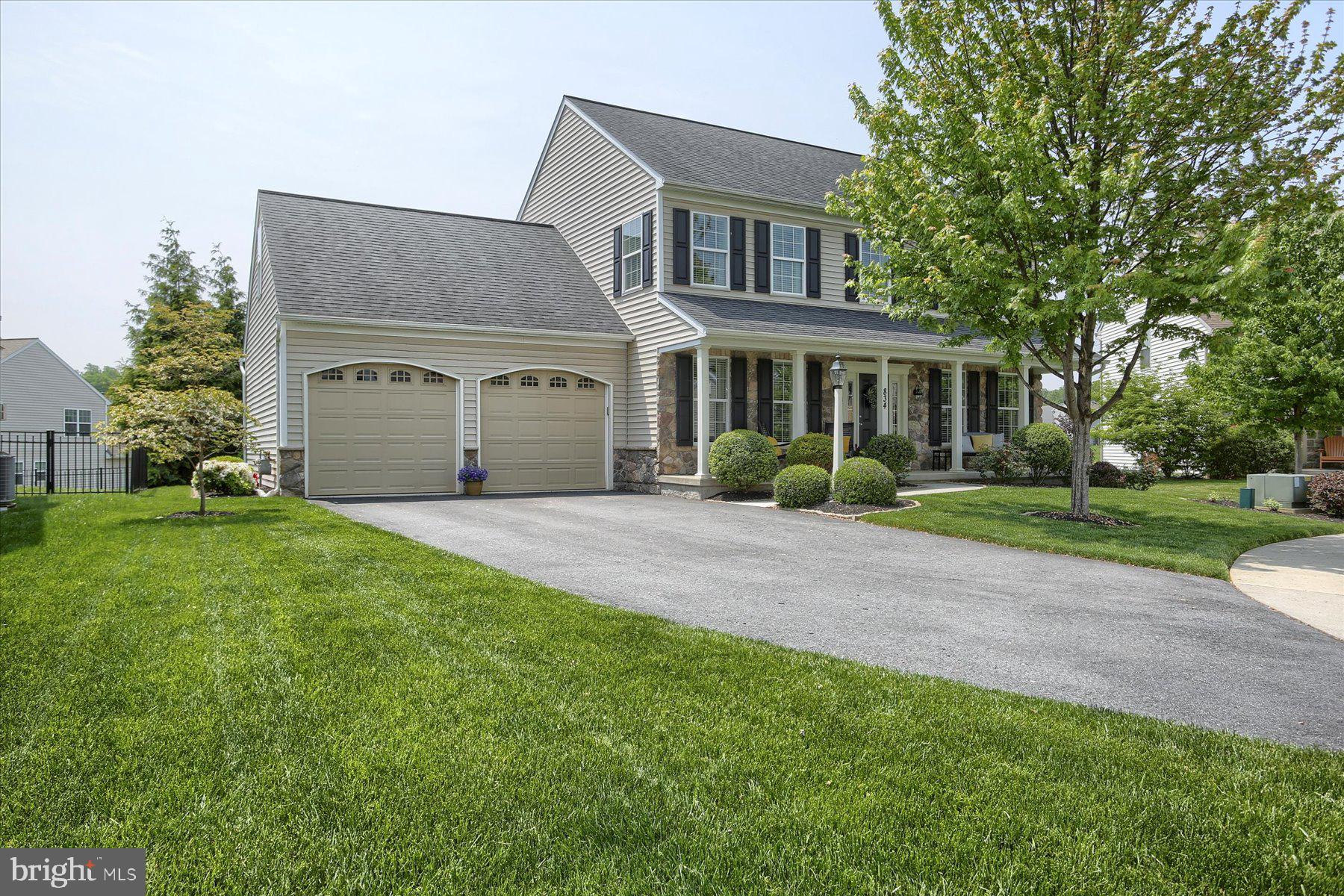 WINDING HILLS - Residential