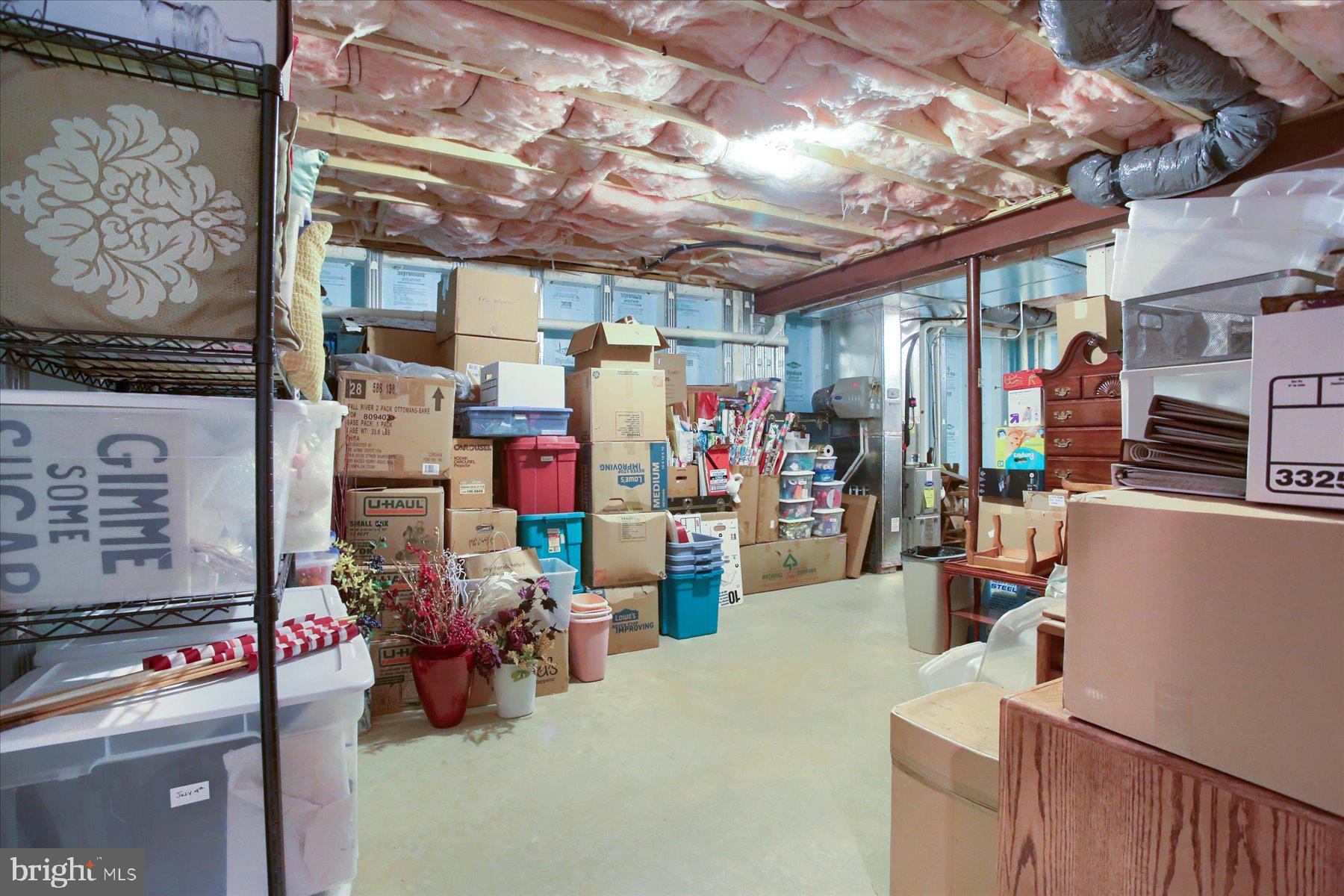 WINDING HILLS - Residential