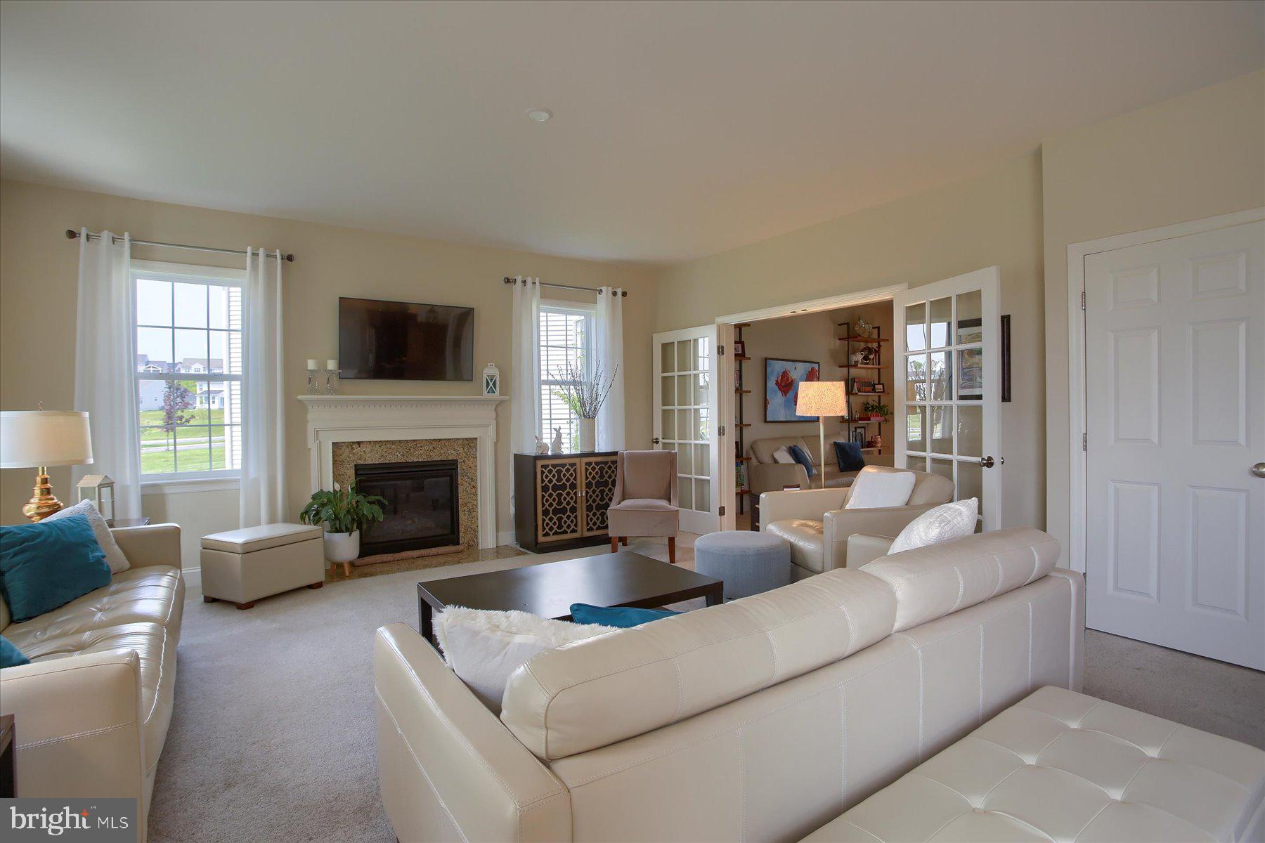 WINDING HILLS - Residential