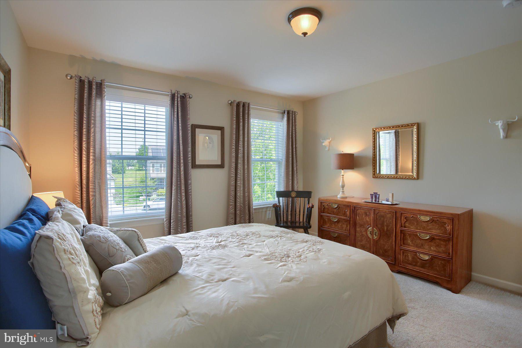 WINDING HILLS - Residential