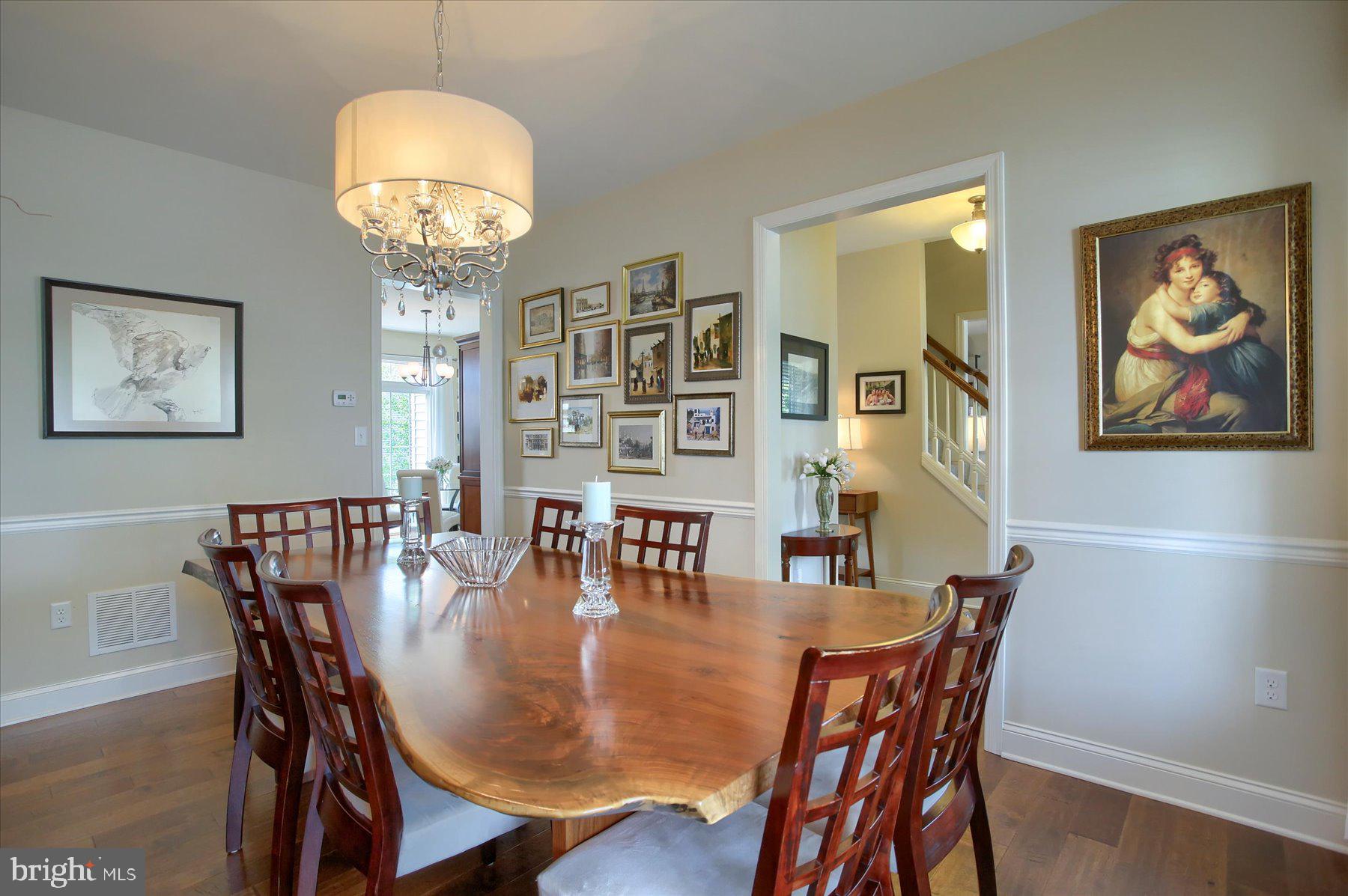 WINDING HILLS - Residential