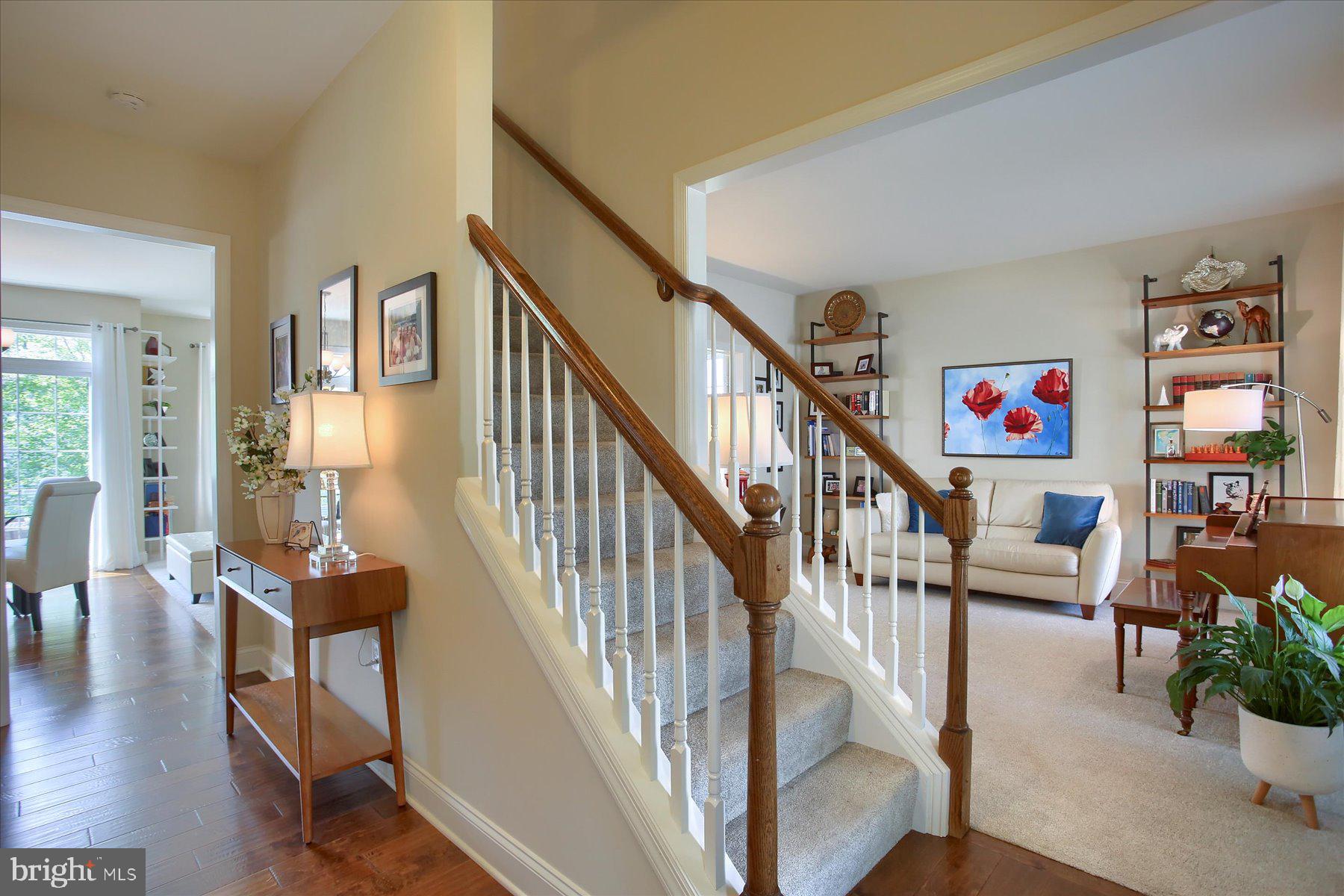 WINDING HILLS - Residential