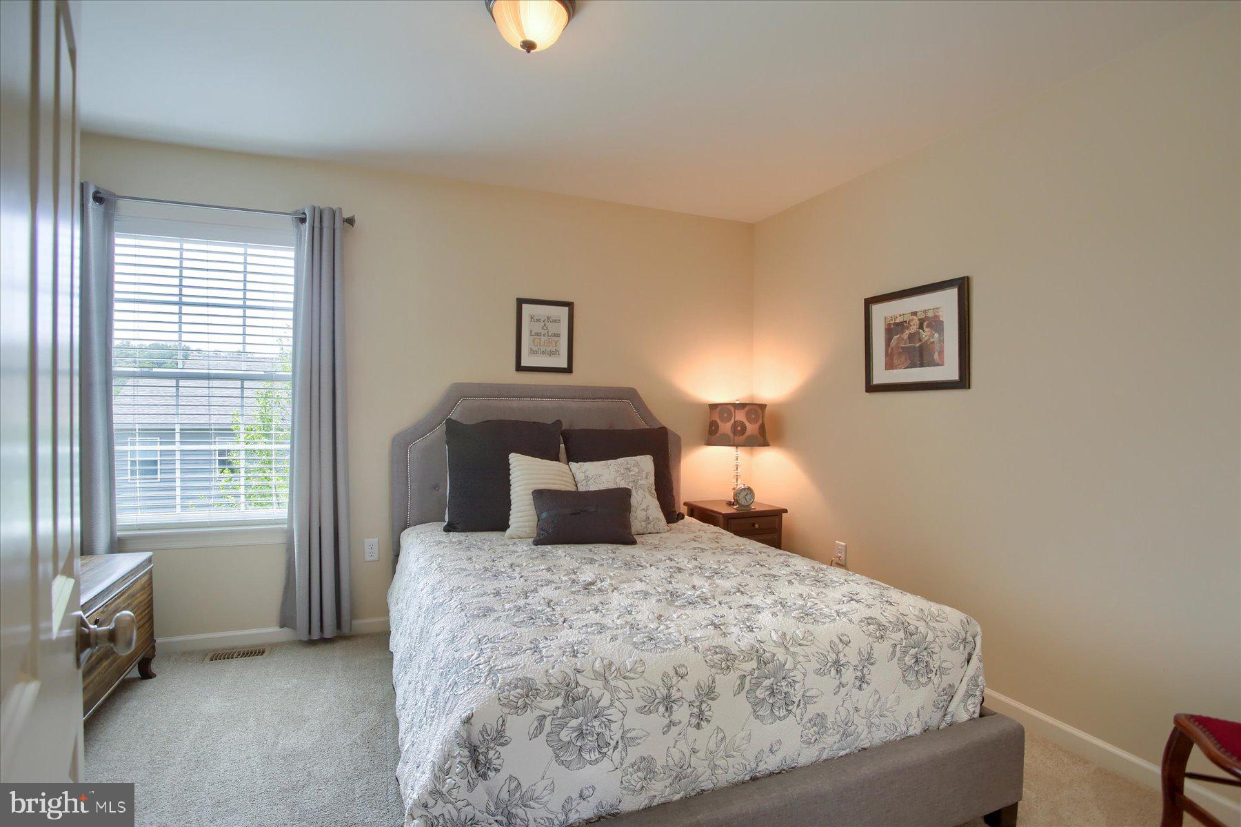 WINDING HILLS - Residential