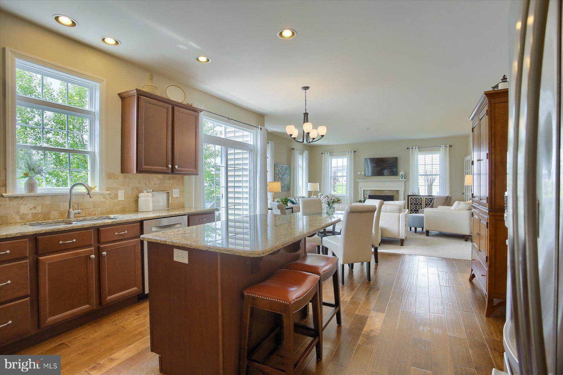 WINDING HILLS - Residential