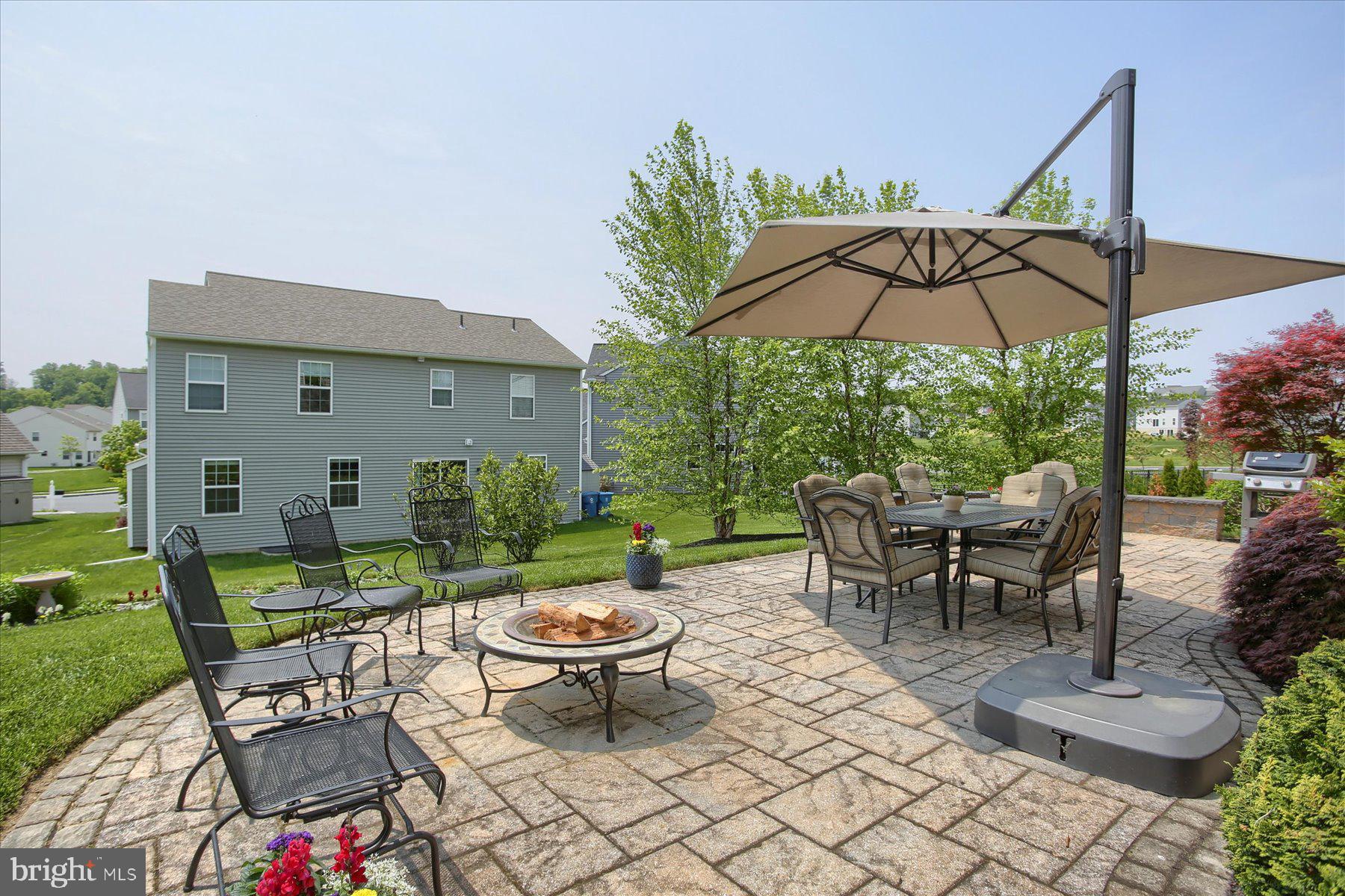 WINDING HILLS - Residential