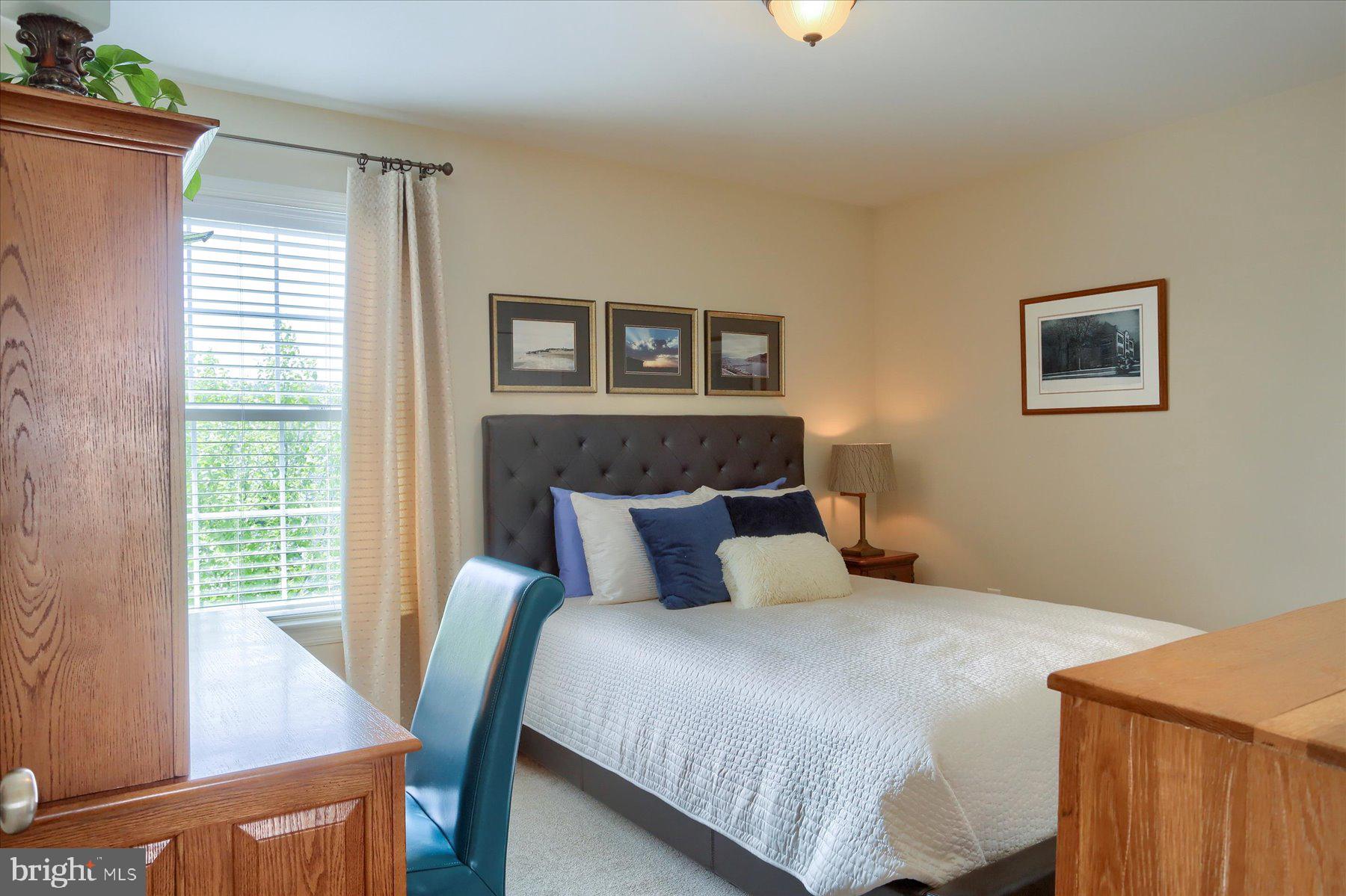 WINDING HILLS - Residential