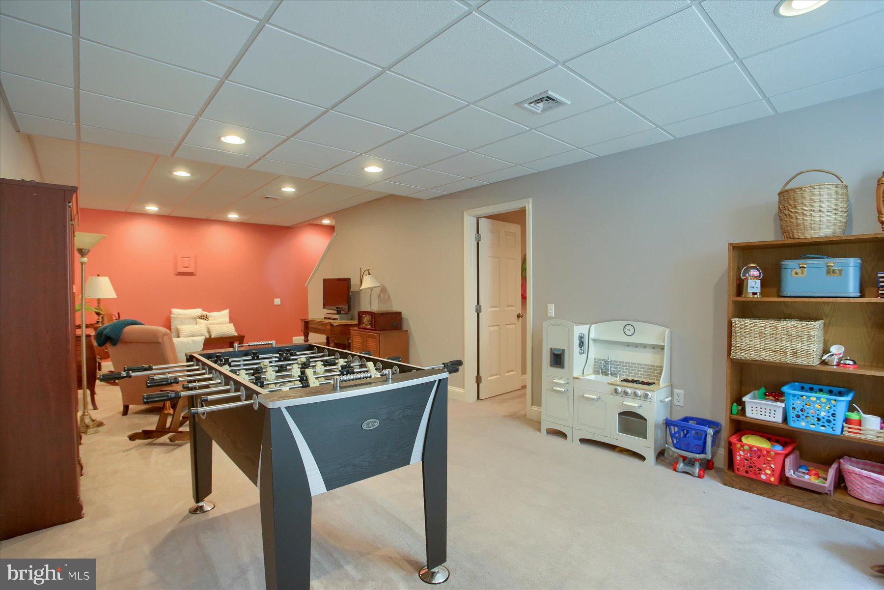 WINDING HILLS - Residential