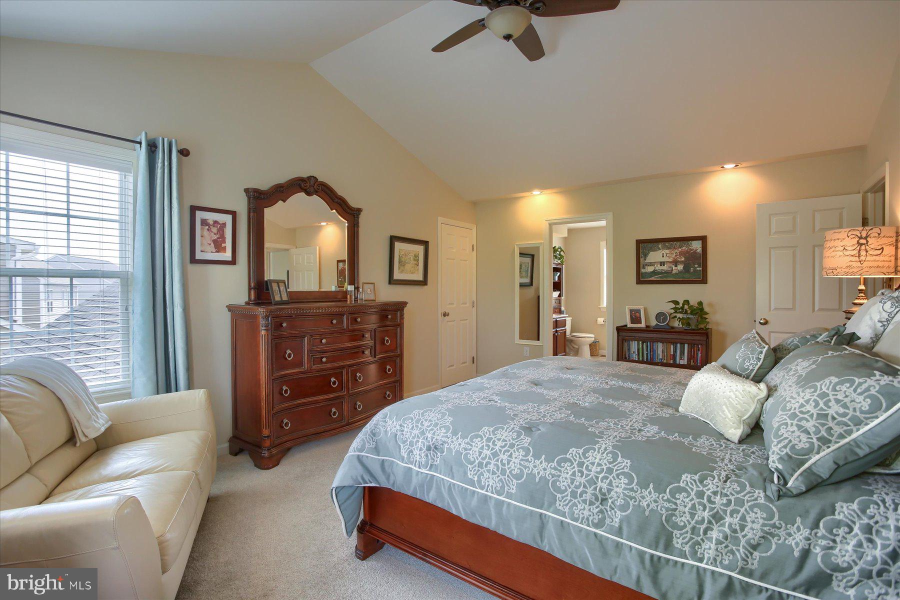 WINDING HILLS - Residential