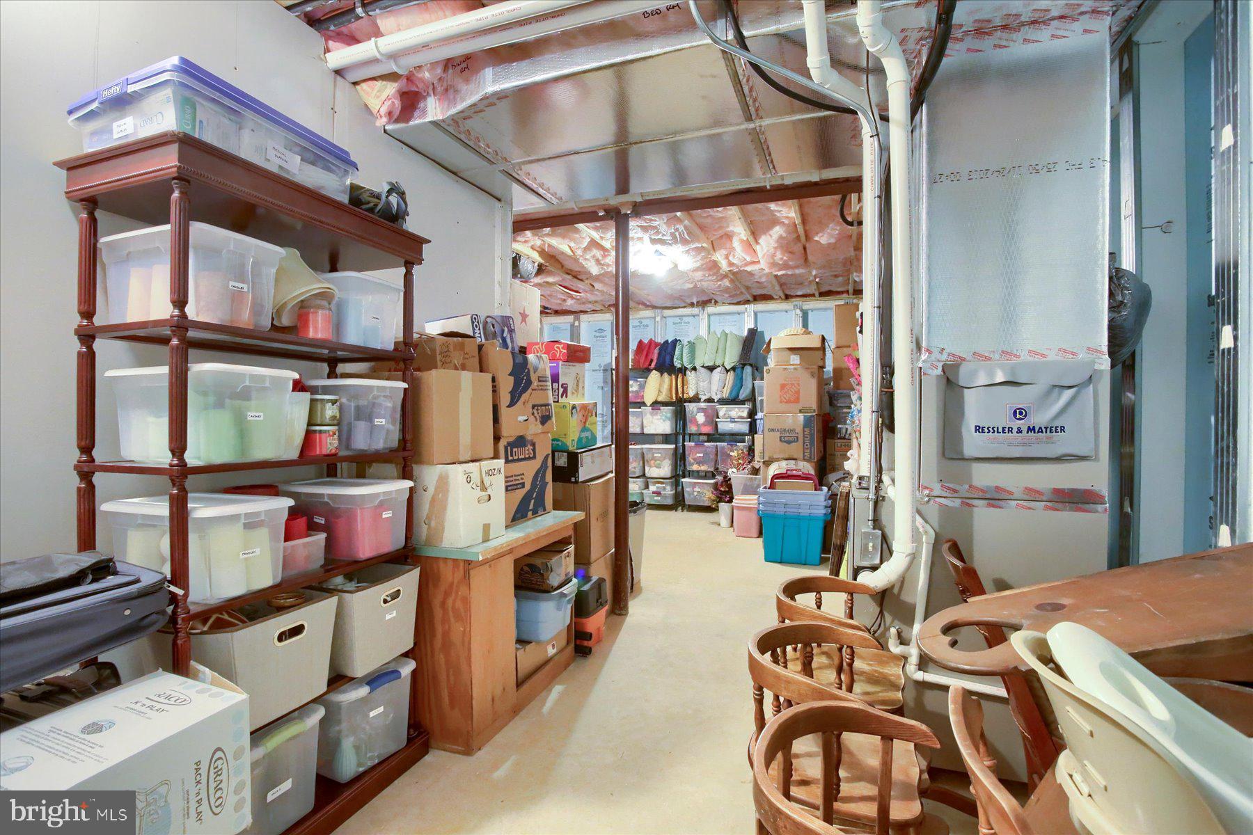 WINDING HILLS - Residential