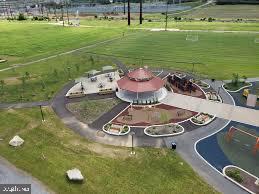 WINDING HILLS - Residential