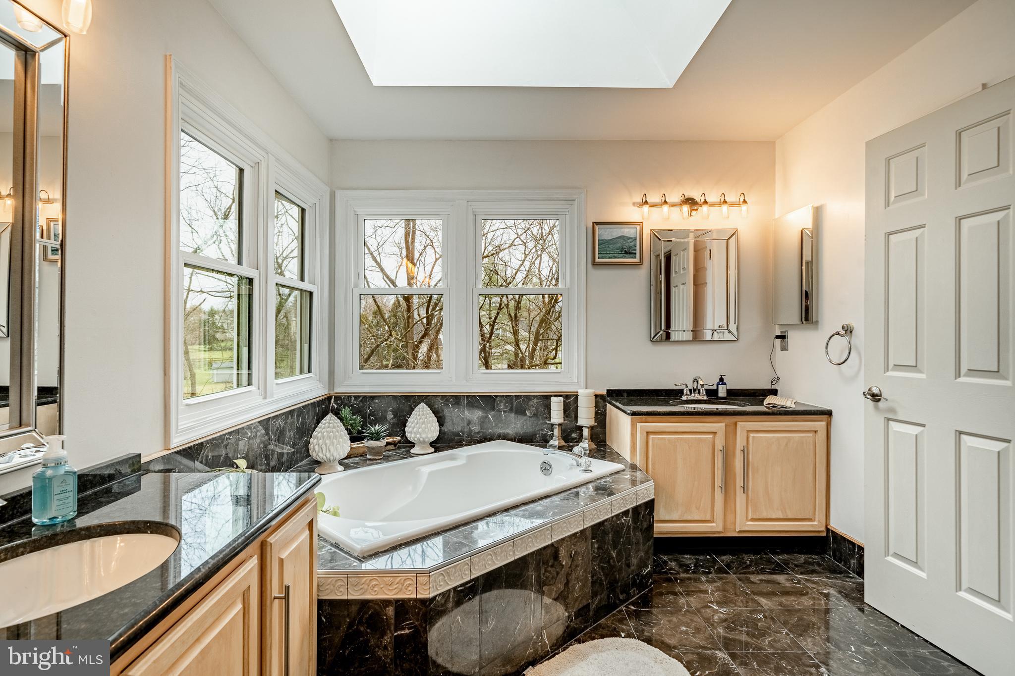 GWYNWOOD POND - Residential