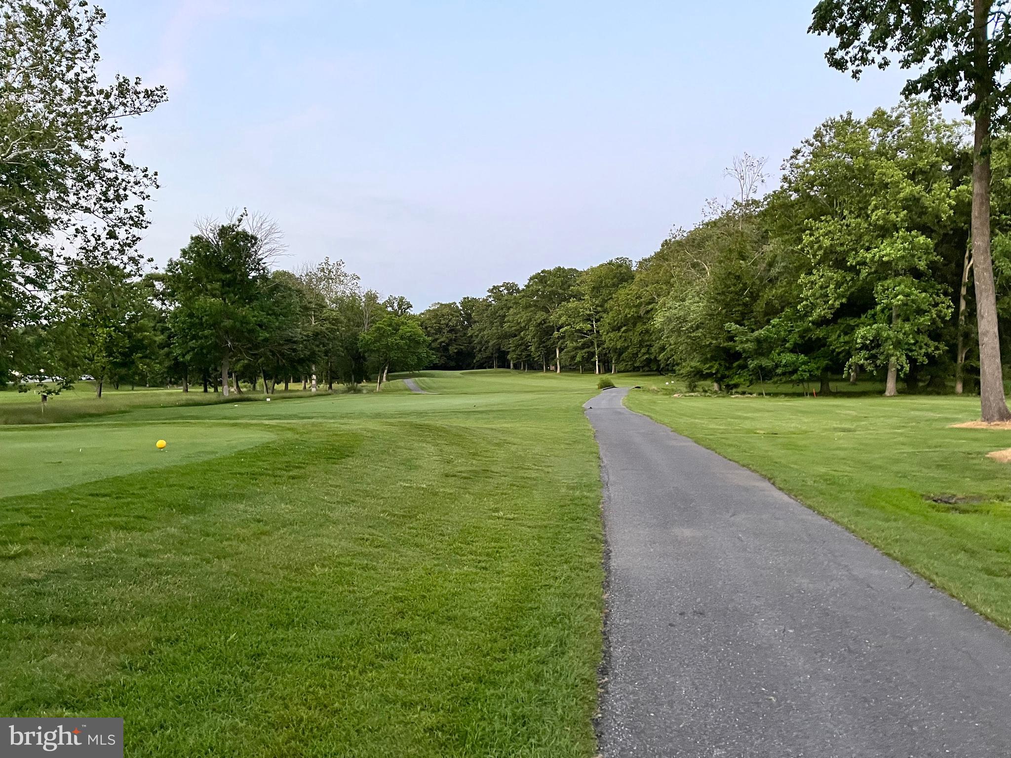 TURNBERRY COURTS AT LEIS - Residential