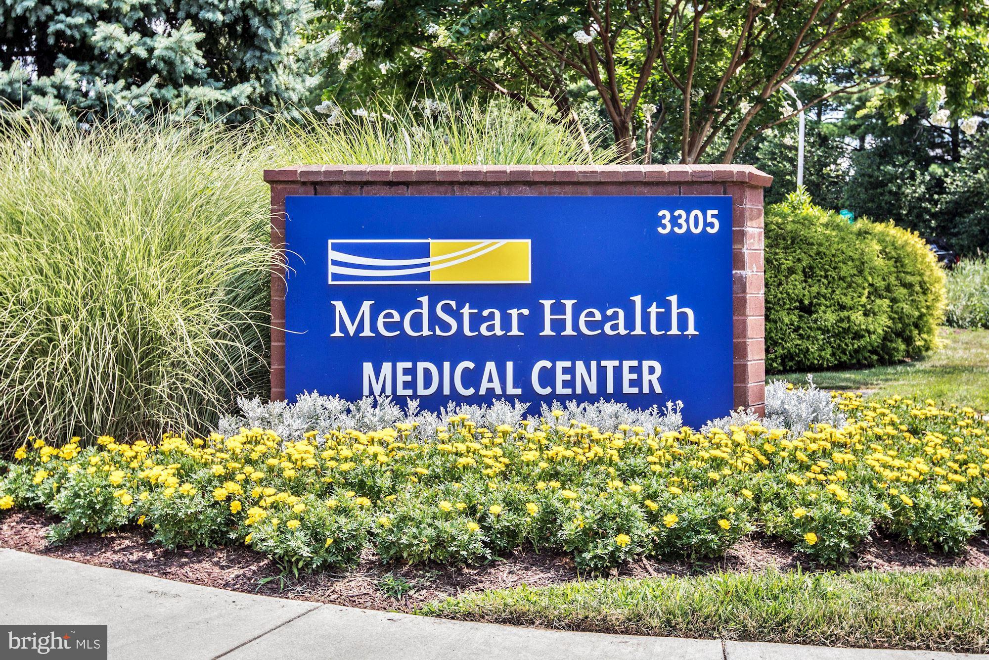 TURNBERRY COURTS AT LEIS - Residential