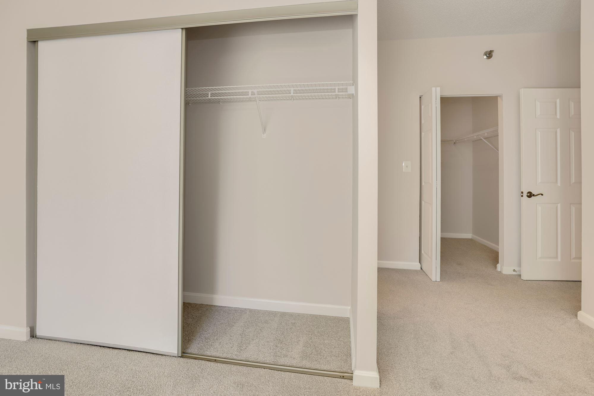 TURNBERRY COURTS AT LEIS - Residential