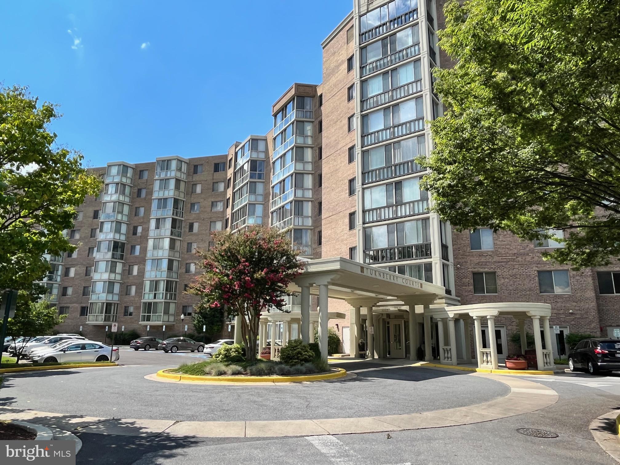 PERFECT CHOICE IN LEISURE WORLD. NEW PRICE FOR SPACIOUS CONDO IN NEWER HIGHRISE. ENTERING INTO THE UPDATED LOBBY, YOU WILL FEEL LIKE YOU ARE STAYING IN A PREMIER RESORT! ONLY ONE FLIGHT UP TO THE UNIT, AND A QUICK WALK FROM ELEVATOR LANDING, YOU ARE AT HOME QUICK! NEWER CARPET, UPDATED PALETTE, NEW HONEYCOMB BLINDS, TOTO IN THE BATHROOMS, WALK-IN CLOSETS AND PLENTY OF STORAGE SPACE HERE. THE SEPARATE LAUNDRY ROOM OFF HALL IS A WALK-IN WITH SHELVING AND SPACE FOR KEEPING LARGER ITEMS. THERE IS A STORAGE SPACE IN BASEMENT OF BUILDING TOO. PLENTY OF EASY TO REACH PARKING OUT FRONT, AND NICE BUILDING AMENITIES TOO. THE HIGHER CEILINGS, LARGE BALCONY WITH TWO SETS OF SLIDERS, AND THE EAT-IN KITCHEN HELP THIS UNIT STAND OUT FROM THE REST. MOVE-IN BEFORE FALL AND ENJOY ALL THE COMMUNITY ACTIVITIES THROUGH THE FALL!