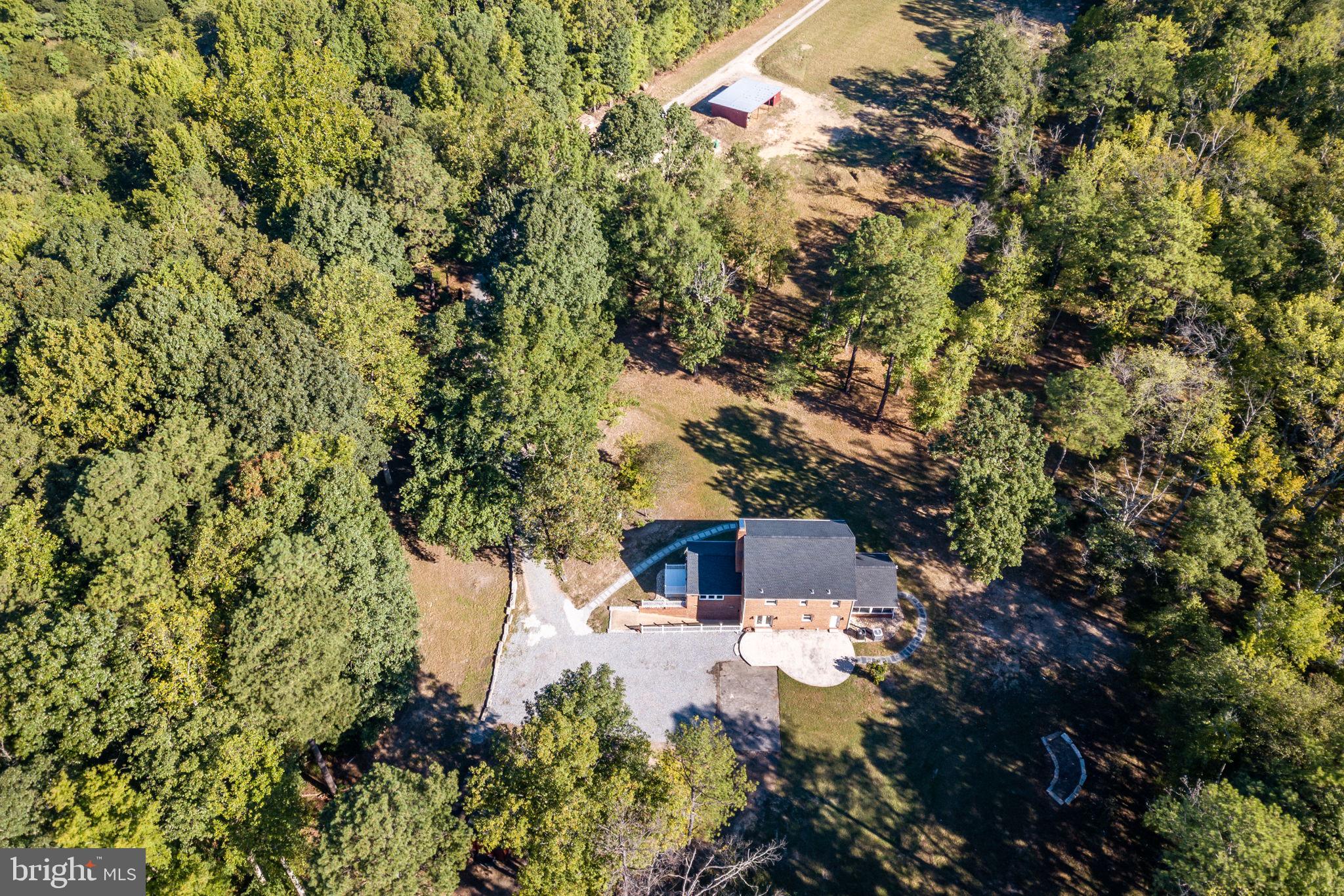 ELMONT - Residential