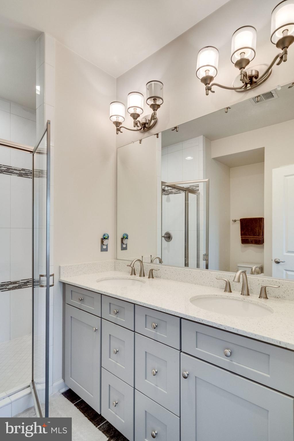 DOUGLAS PARK - Residential Lease