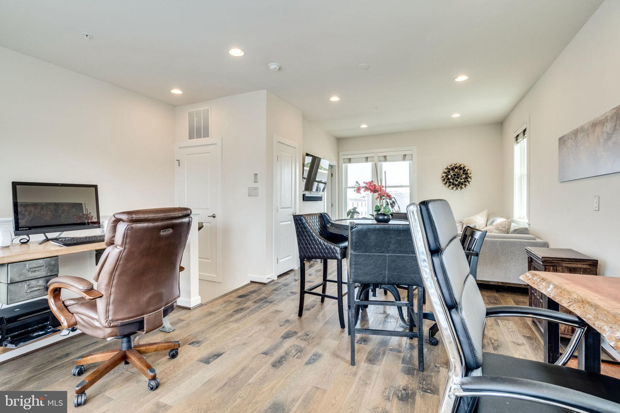 DOUGLAS PARK - Residential Lease